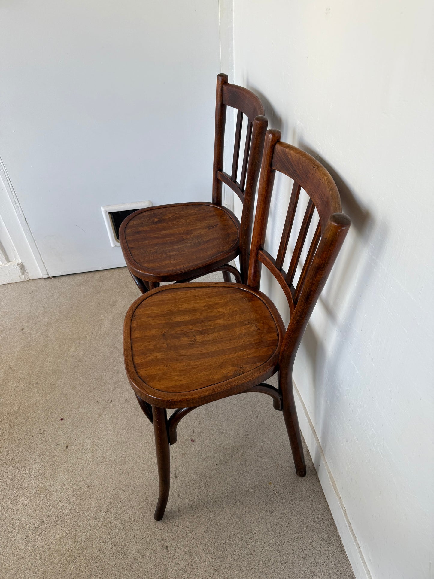 Paire de chaises bistrot vintage Baumann