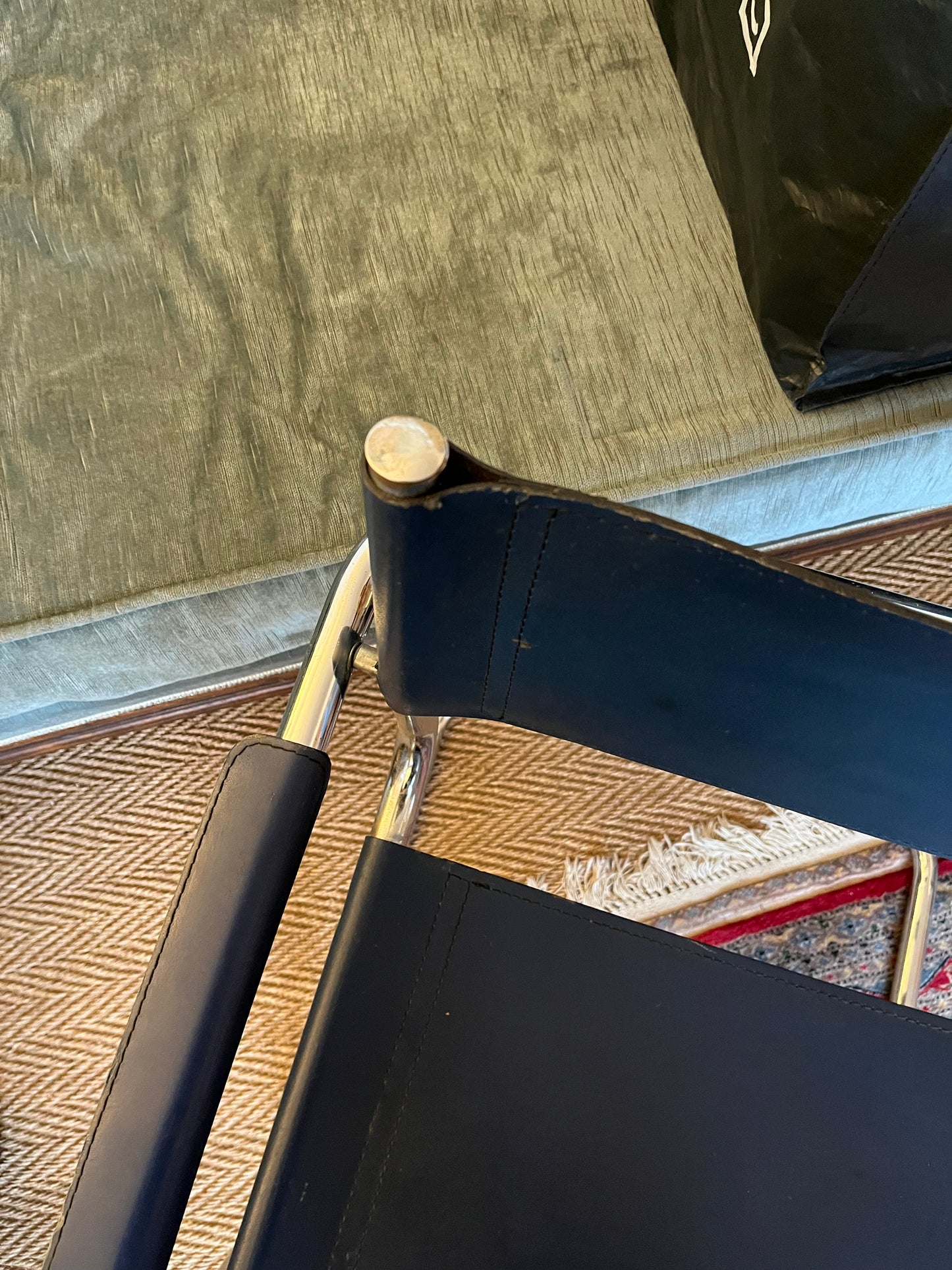 Fauteuil vintage chrome et cuir Matteo Grassi