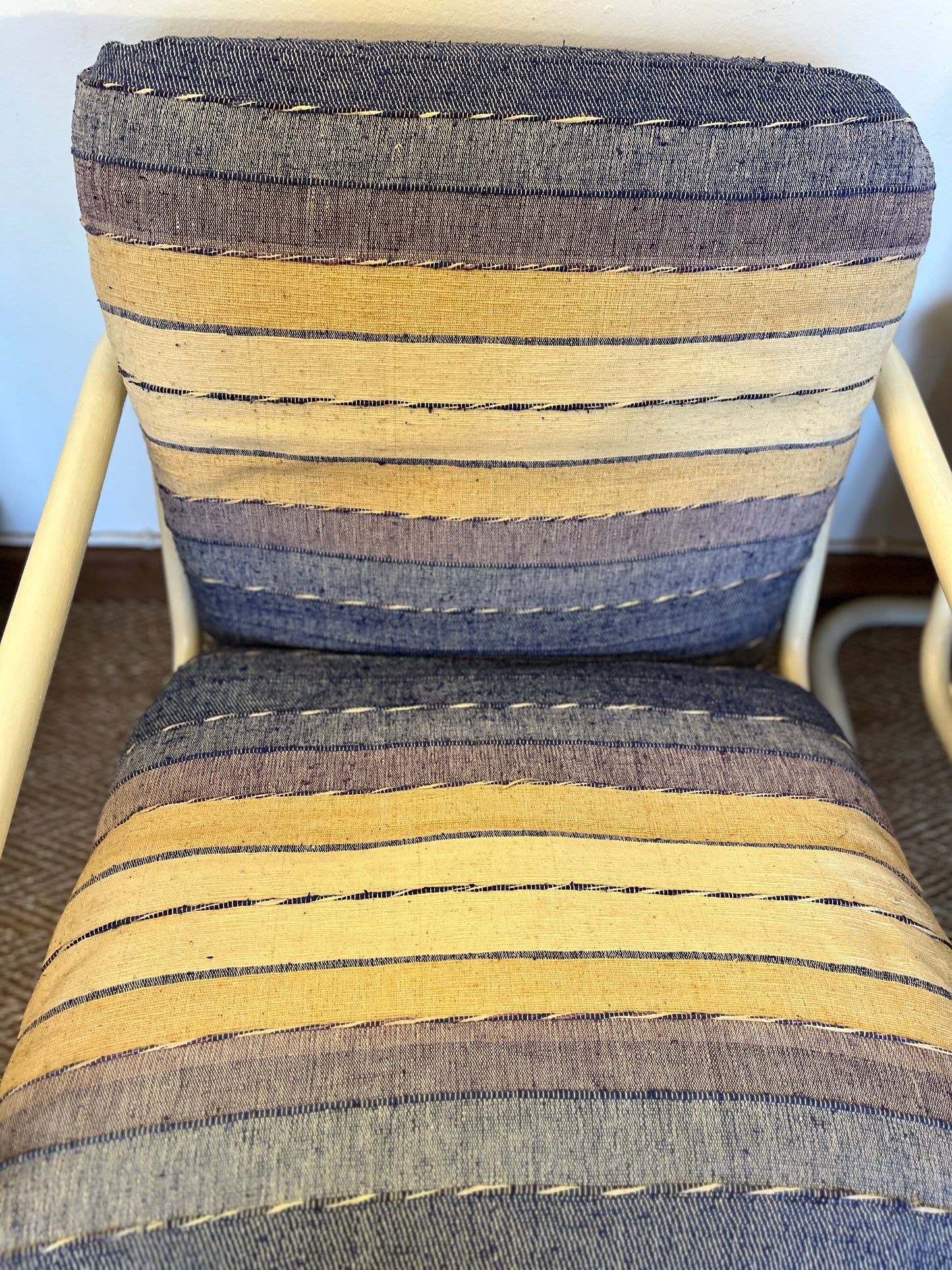 Paire de fauteuils structure porte à faux tubulaire métal blanc vintage Marc Berthier pour Prisunic années 70