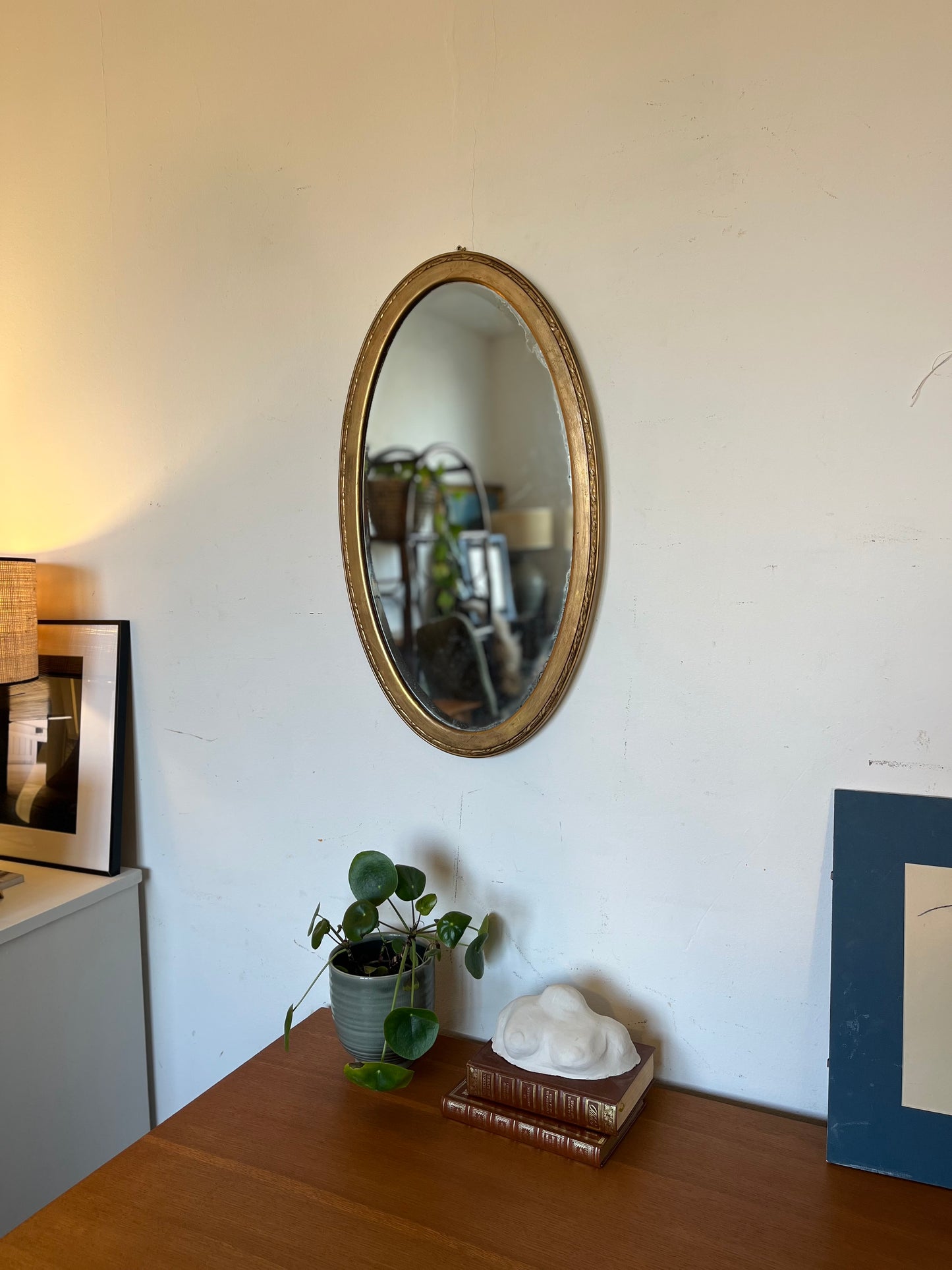 Miroir ovale vintage doré