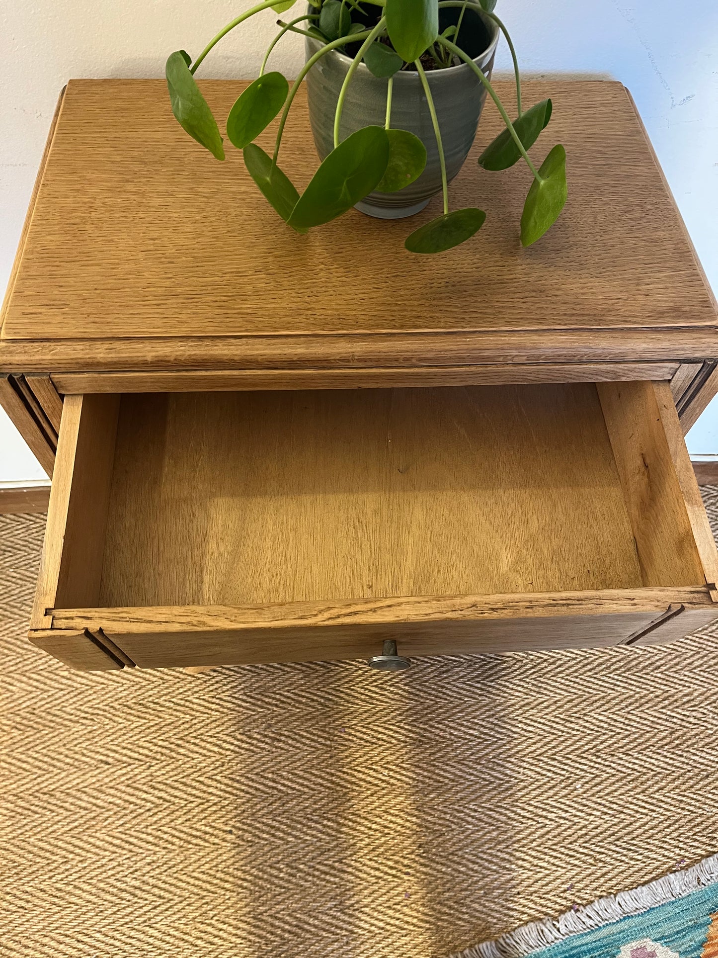 Confiturier meuble de rangement vintage