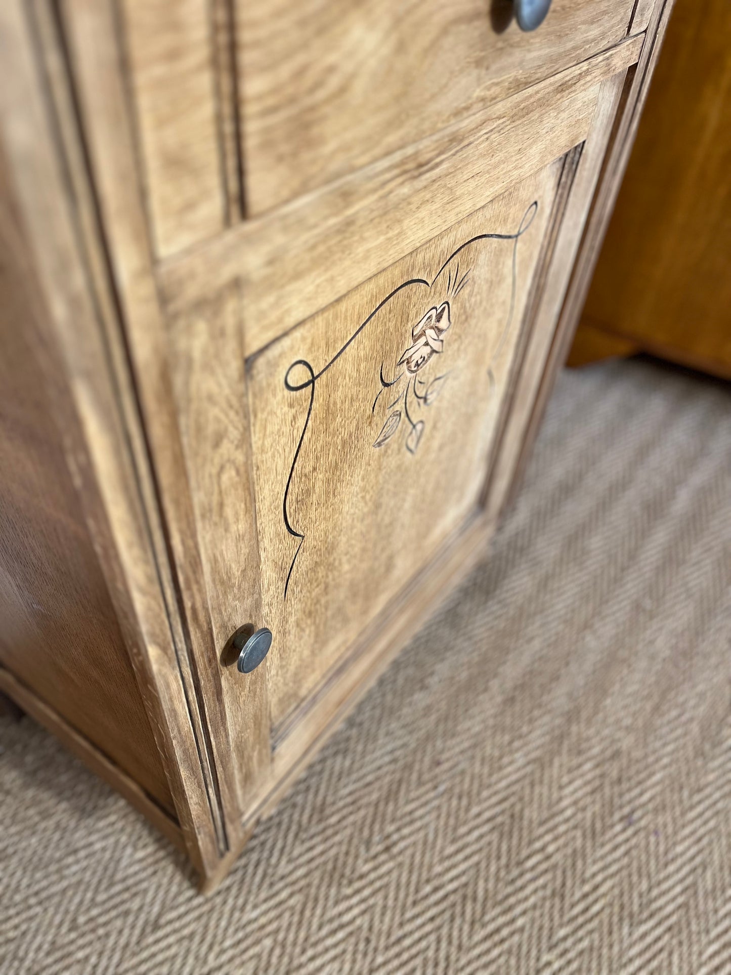 Confiturier meuble de rangement vintage