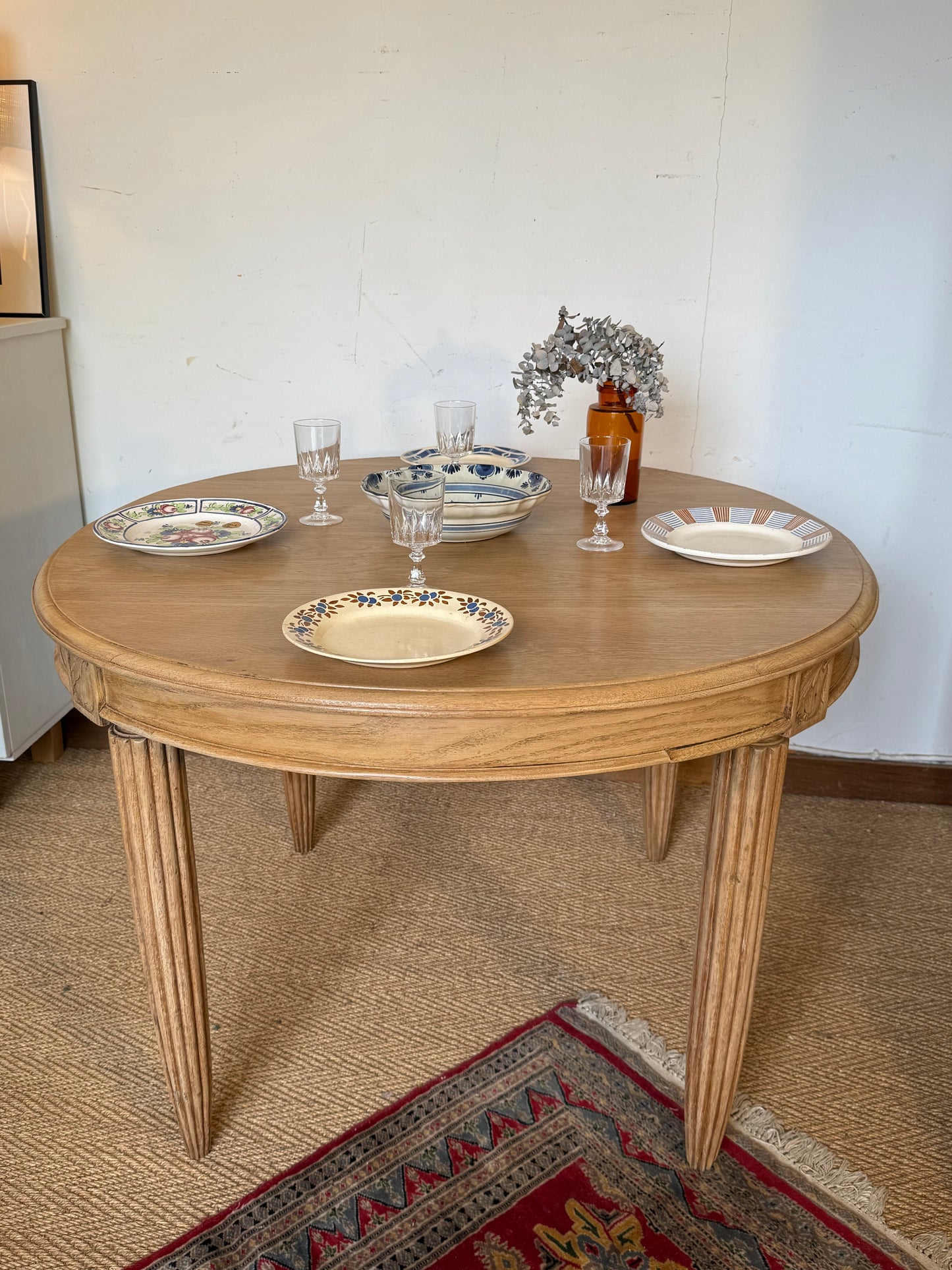 Table de salle à manger ovale art déco vintage en bois