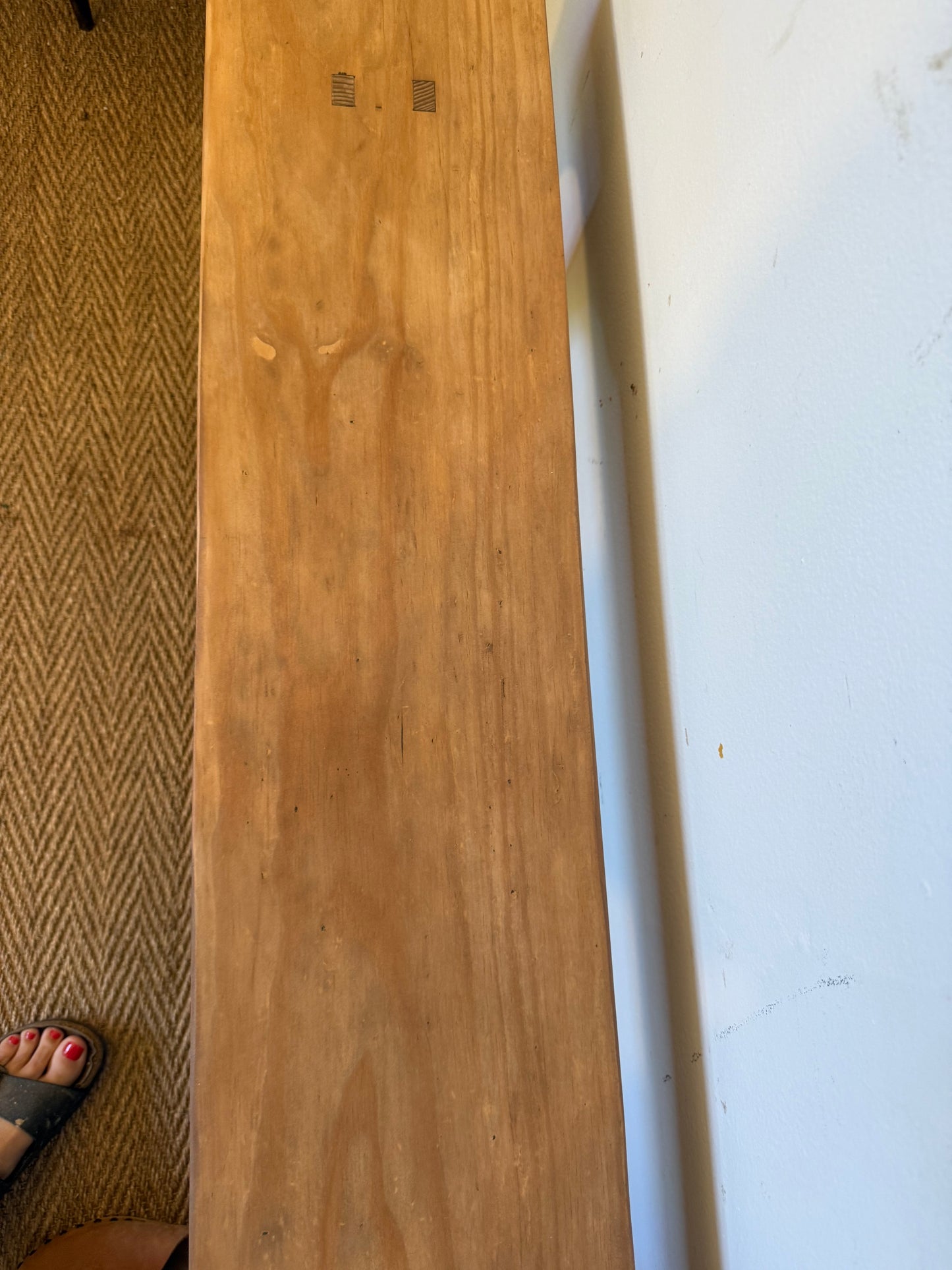 Banc de ferme vintage en bois patiné vert