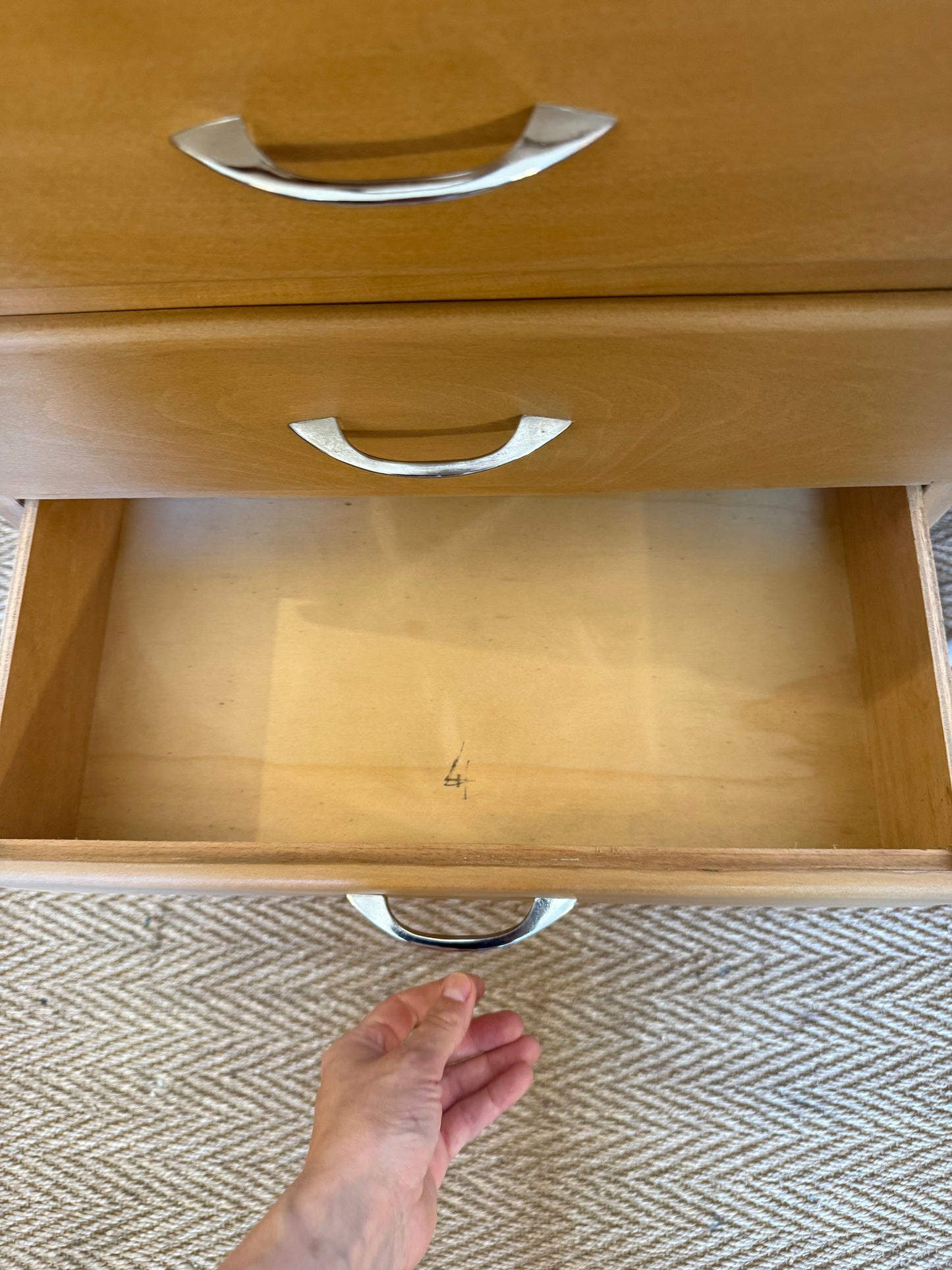 Chiffonnier vintage pieds compas en bois