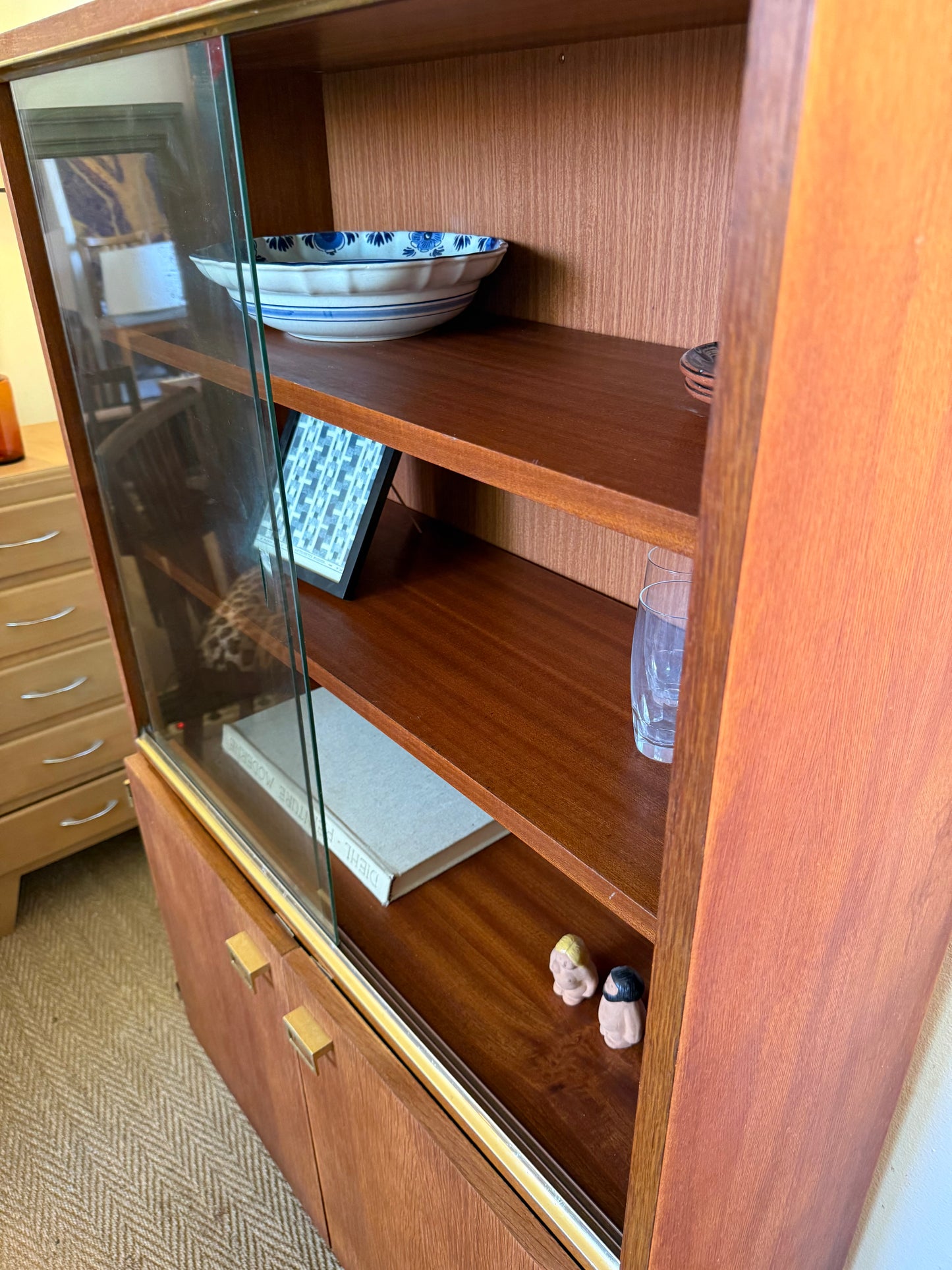 Vaisselier vitrine buffet vintage placage teck