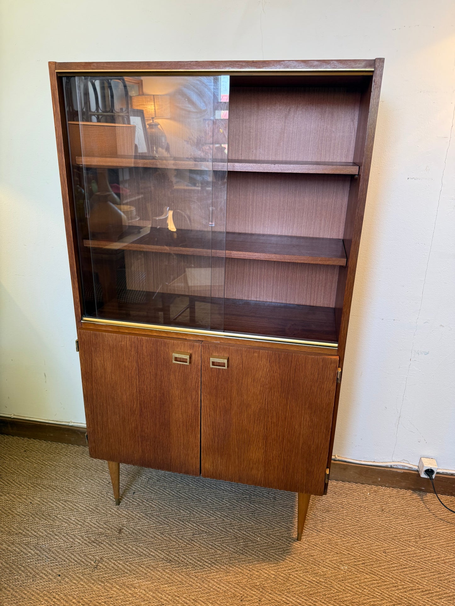 Vaisselier vitrine buffet vintage placage teck