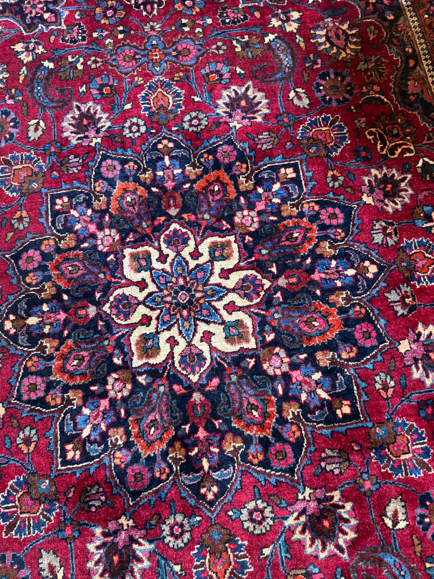 Tapis persan vintage grand format