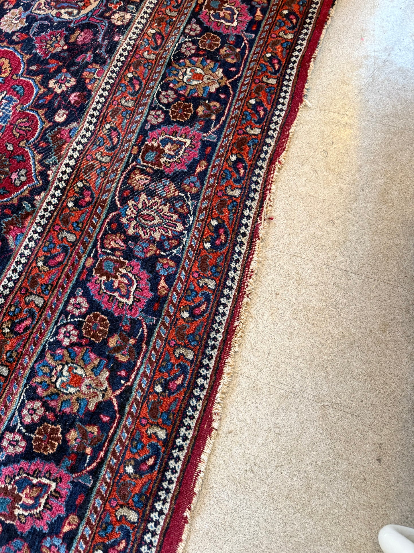 Tapis persan vintage grand format