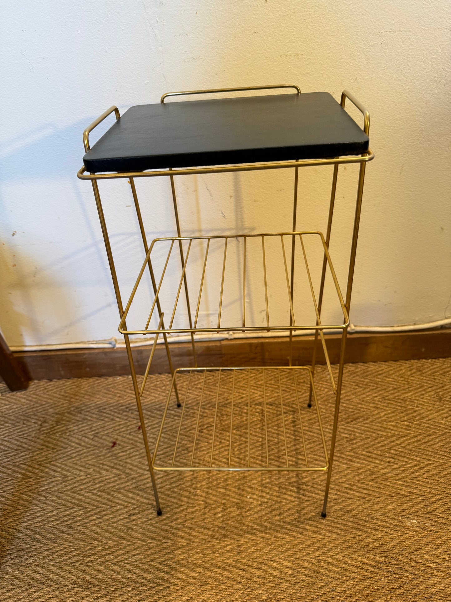 Table d'appoint sellette petite étagère vintage en laiton doré