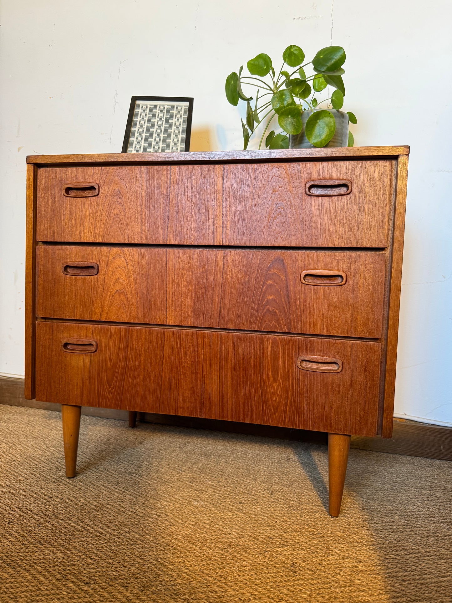 Commode scandinave vintage placage teck