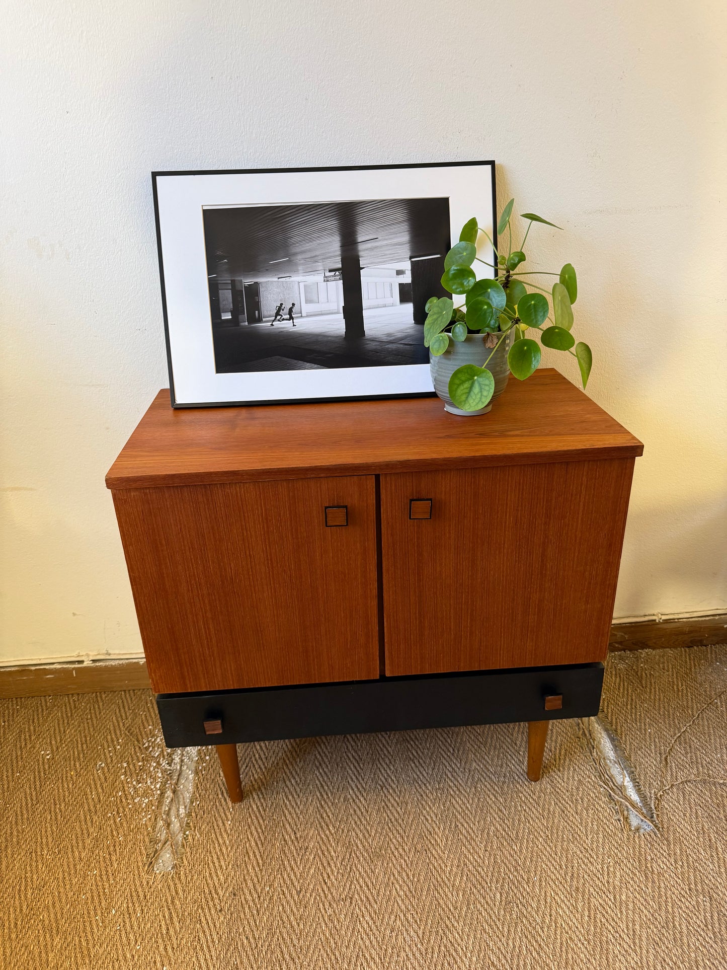 Buffet vintage style scandinave placage teck