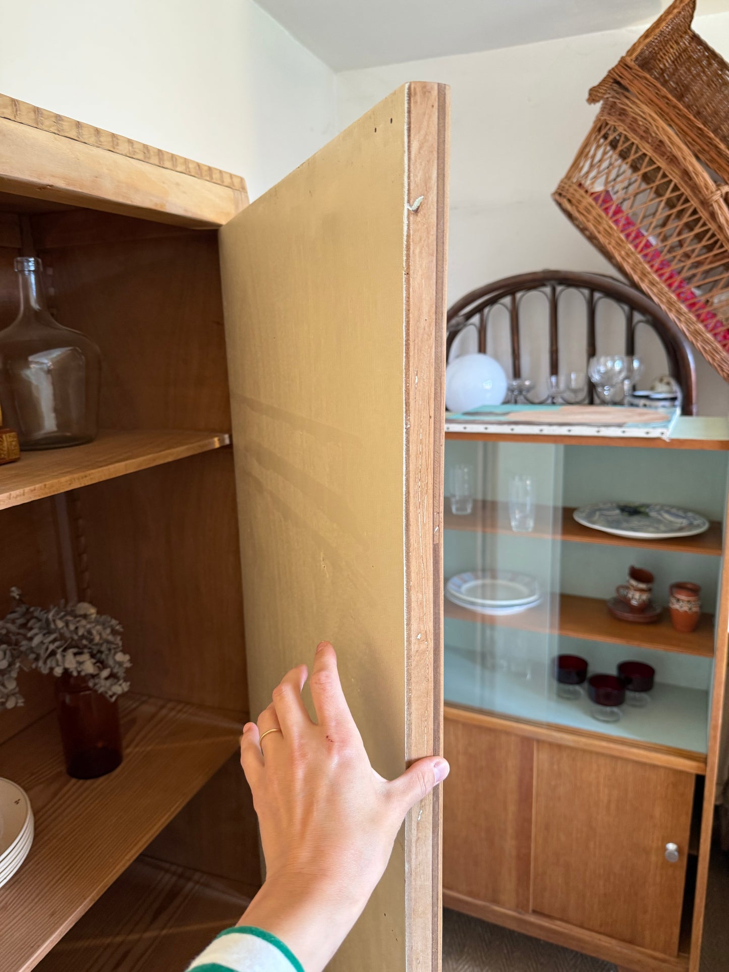 Armoire bonnetière art déco vintage