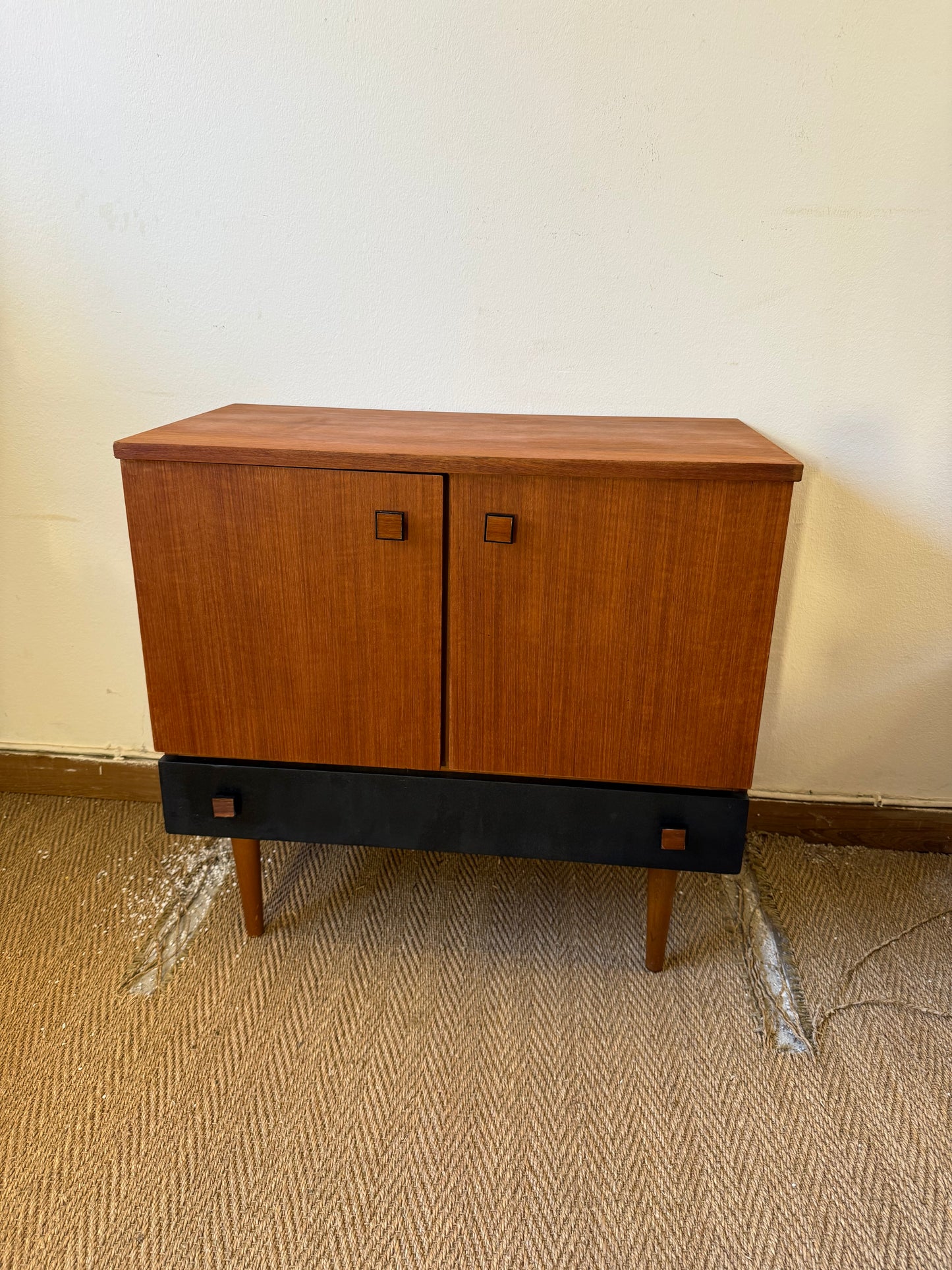 Buffet vintage style scandinave placage teck