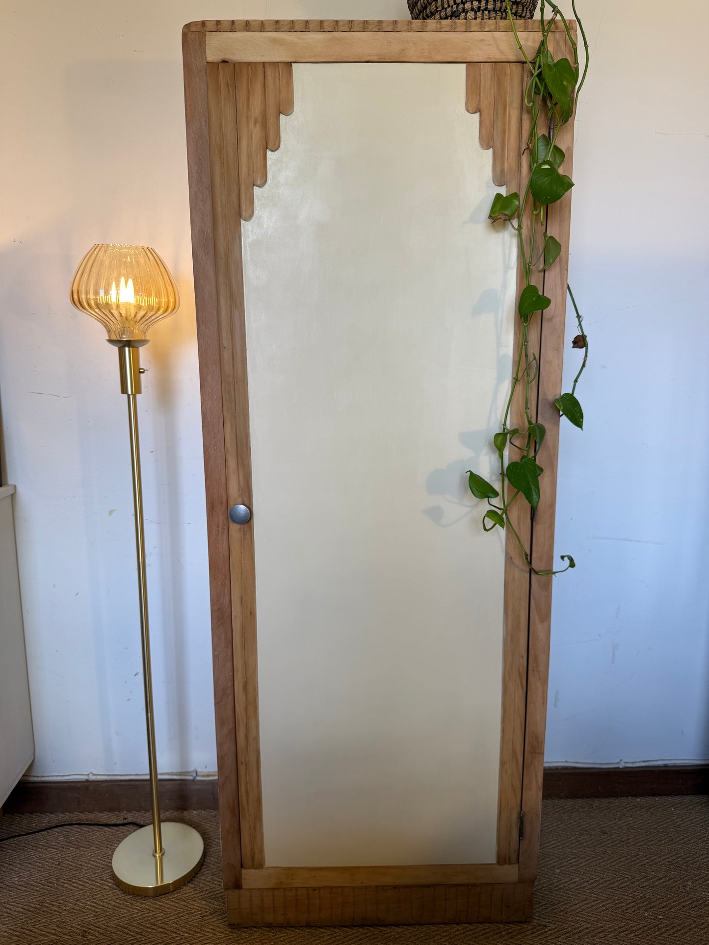 Armoire bonnetière art déco vintage