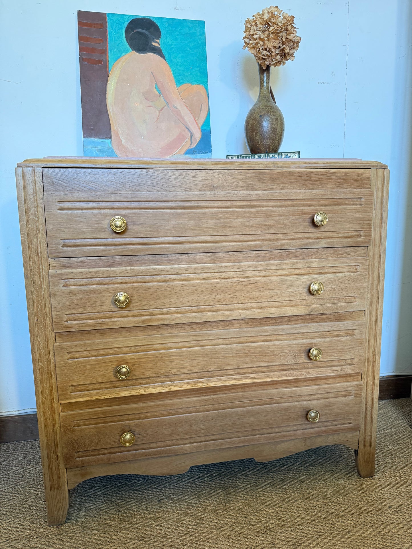 Commode vintage placage chêne et poignées dorées