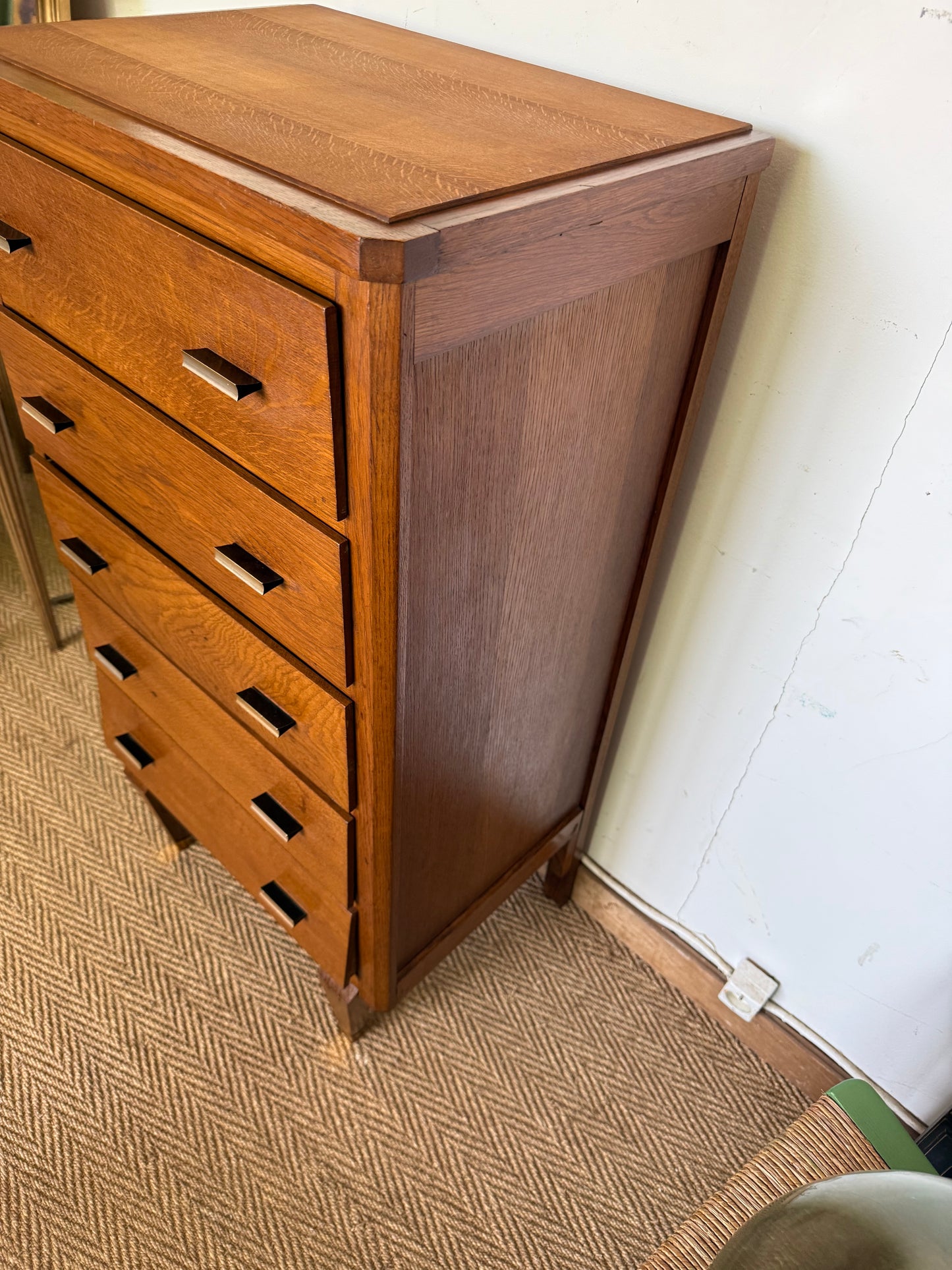 Chiffonnier commode vintage en chêne et placage chêne