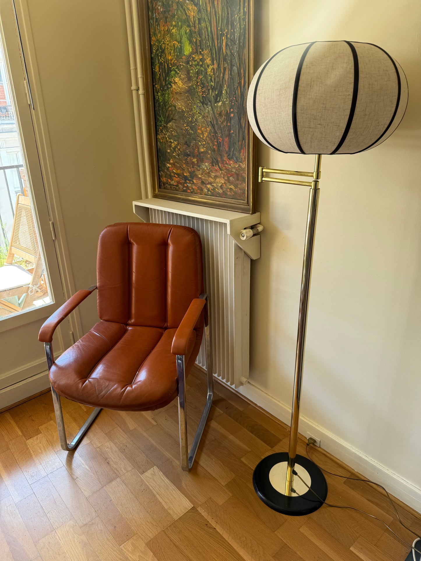 Lampadaire vintage bras articulé laiton doré abat jour lin