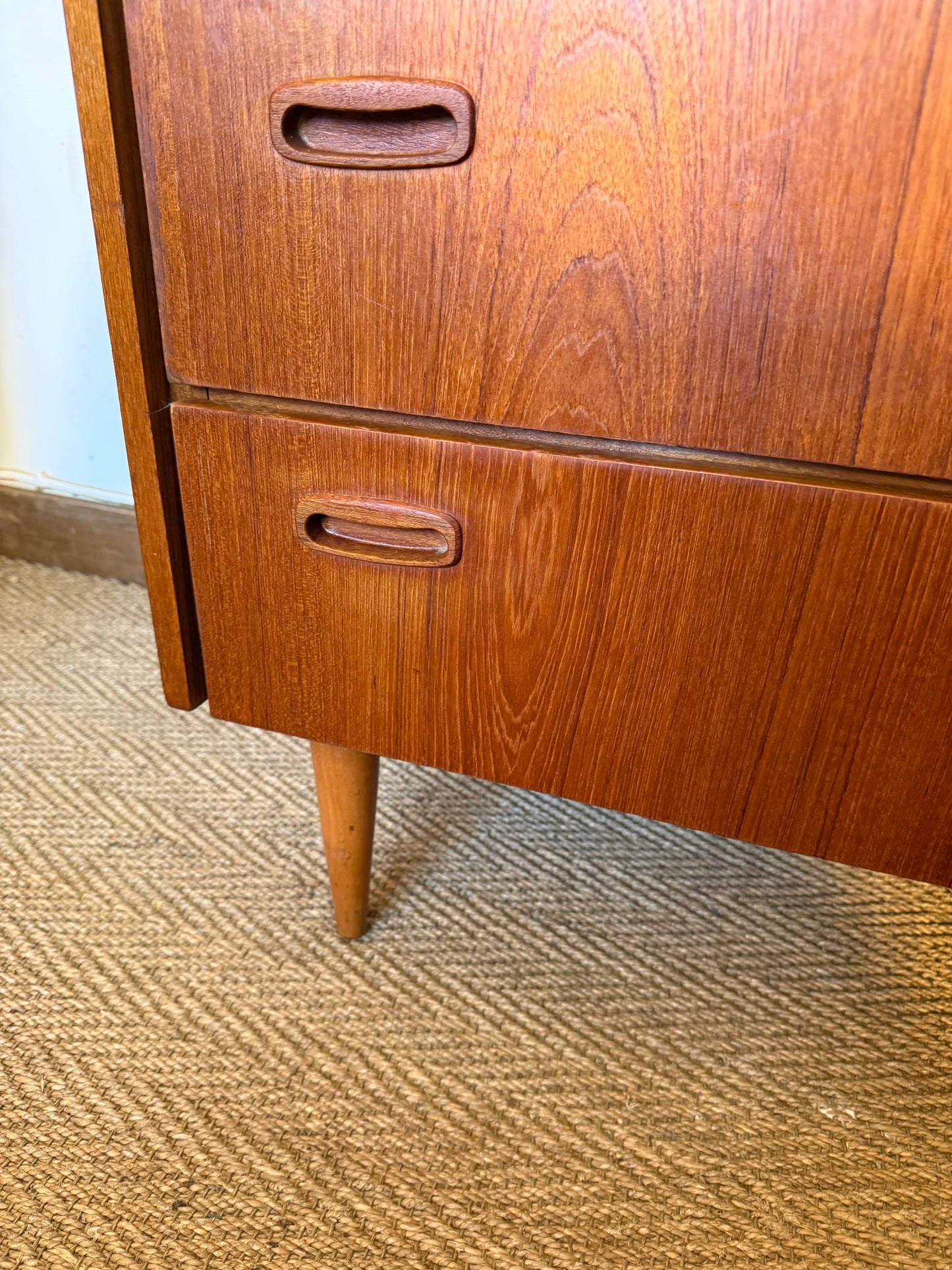 Commode scandinave vintage placage teck