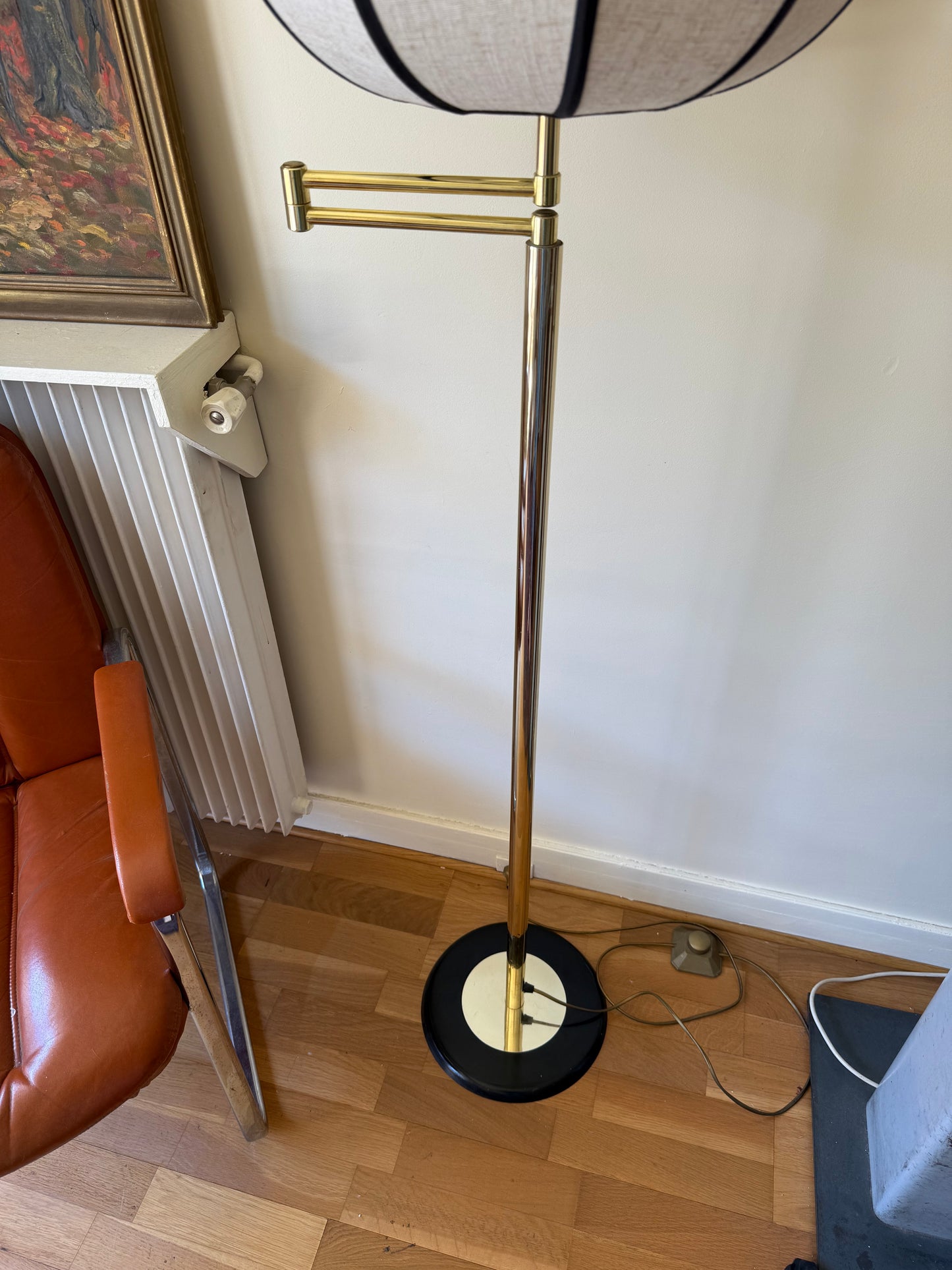 Lampadaire vintage bras articulé laiton doré abat jour lin
