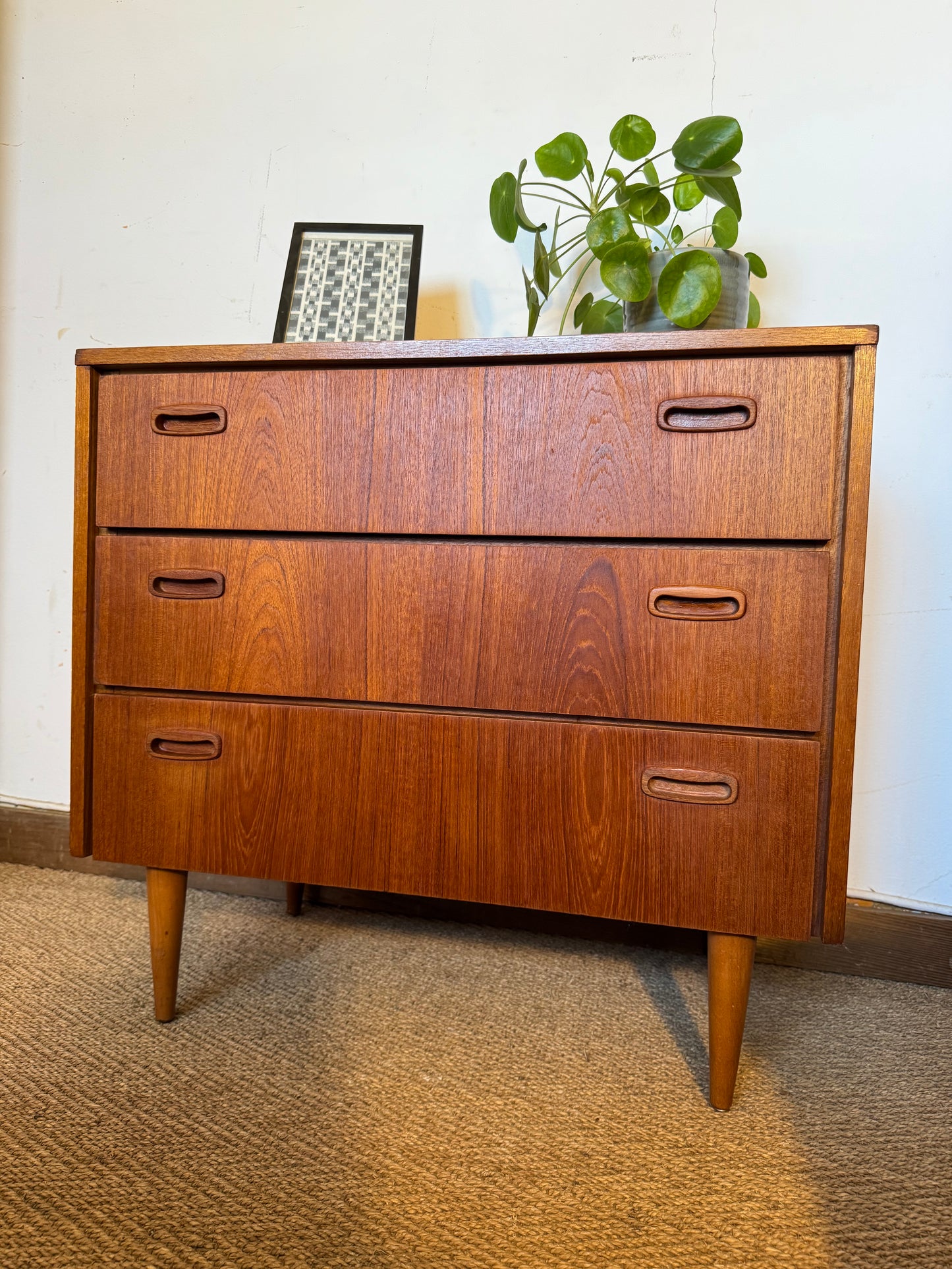 Commode scandinave vintage placage teck