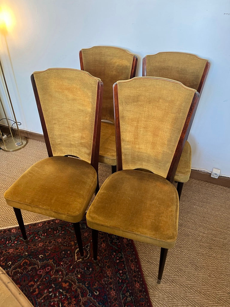 4 Chaises vintage en velours moutarde et bois