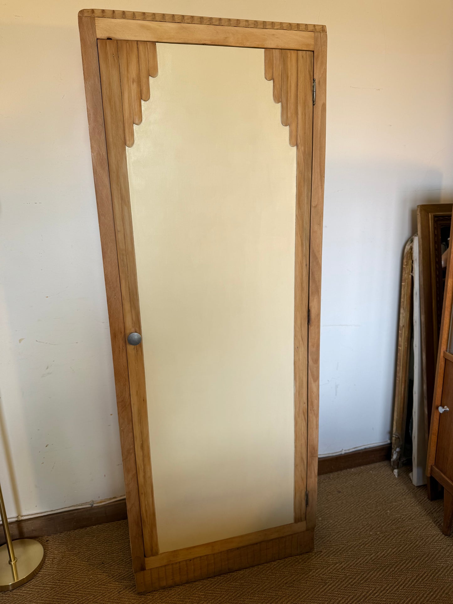 Armoire bonnetière art déco vintage