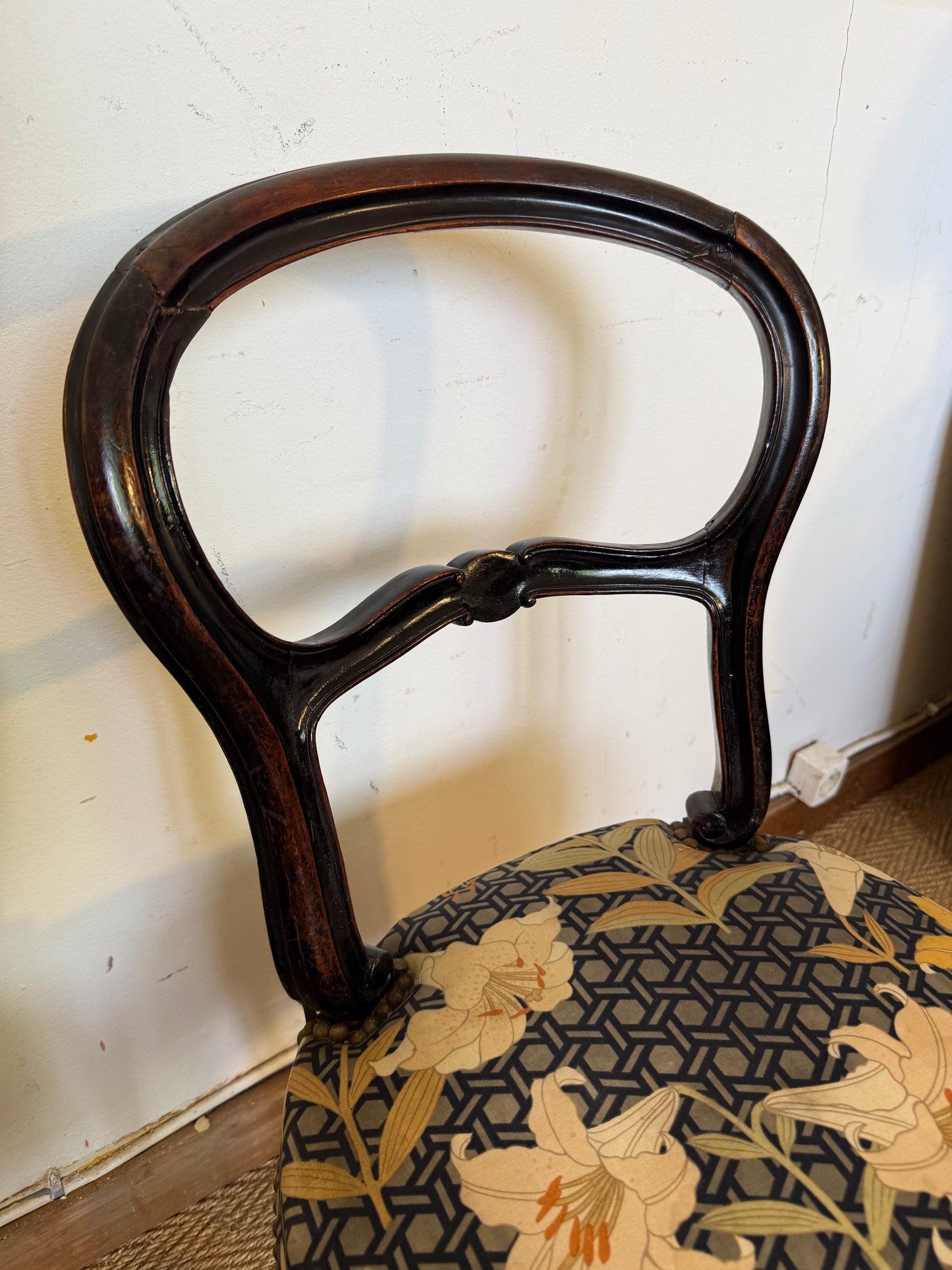 Paire de chaises style Louis Philippe