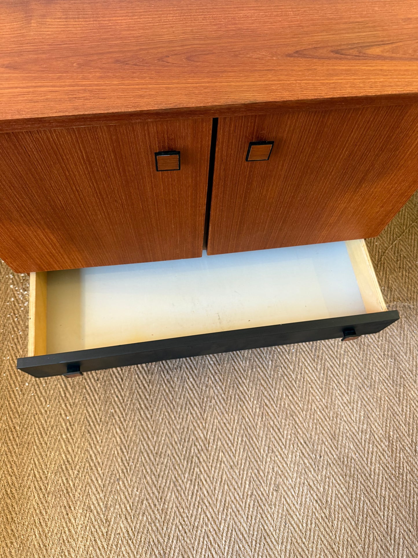 Buffet vintage style scandinave placage teck