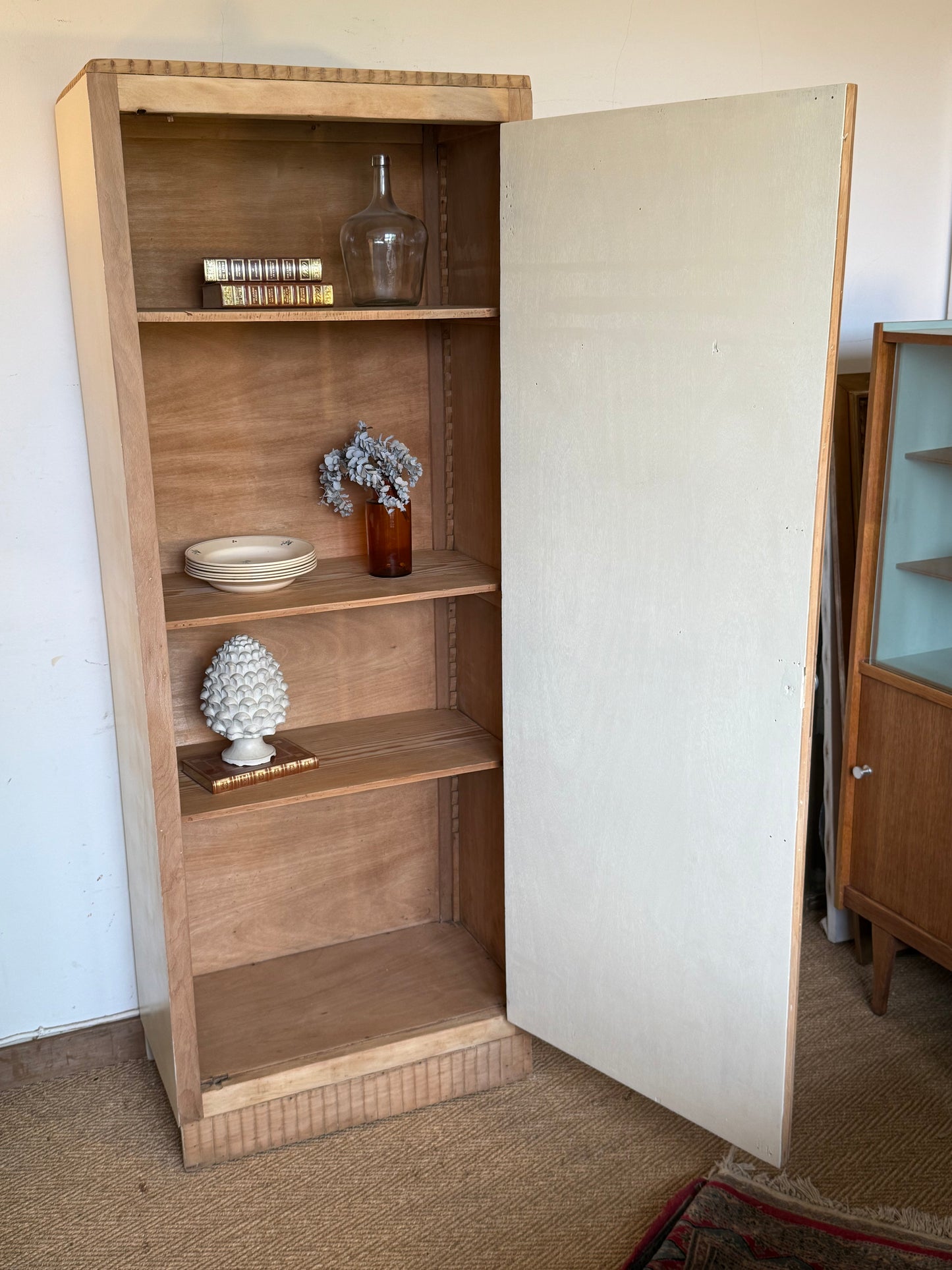Armoire bonnetière art déco vintage