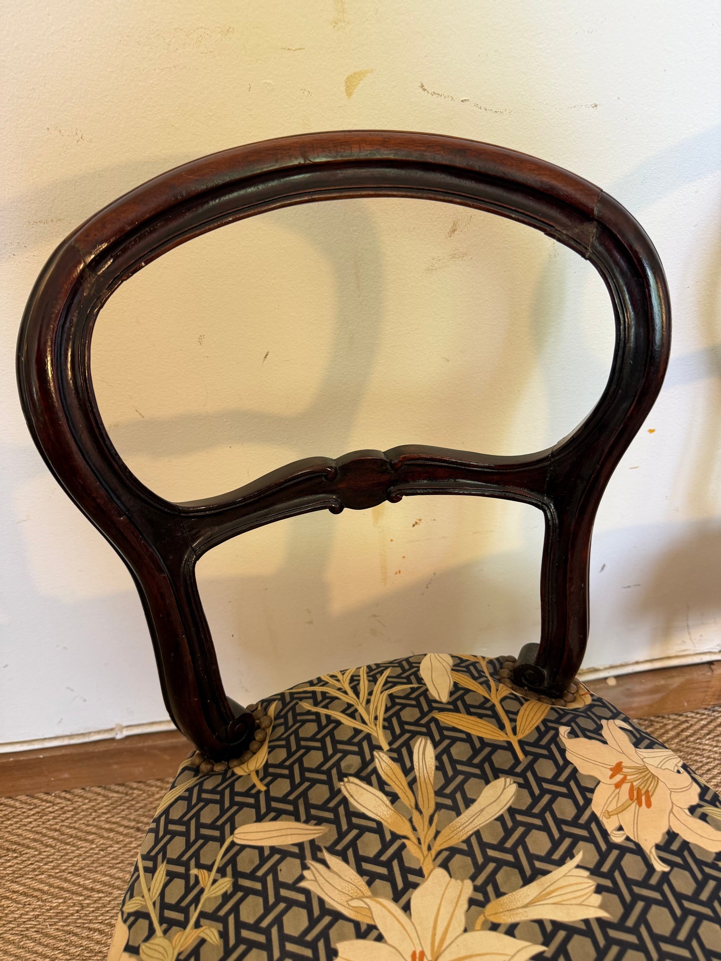 Paire de chaises style Louis Philippe