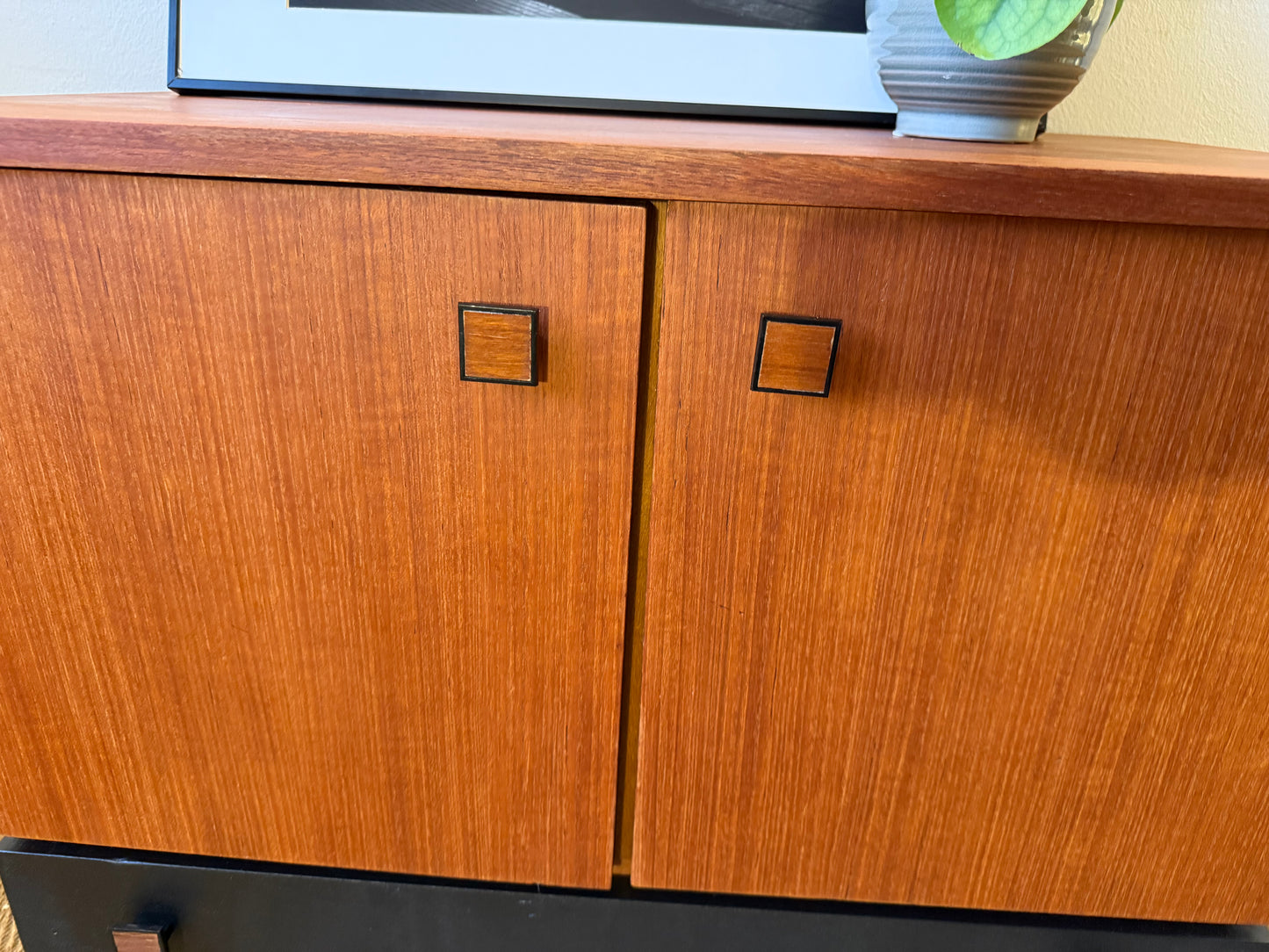 Buffet vintage style scandinave placage teck