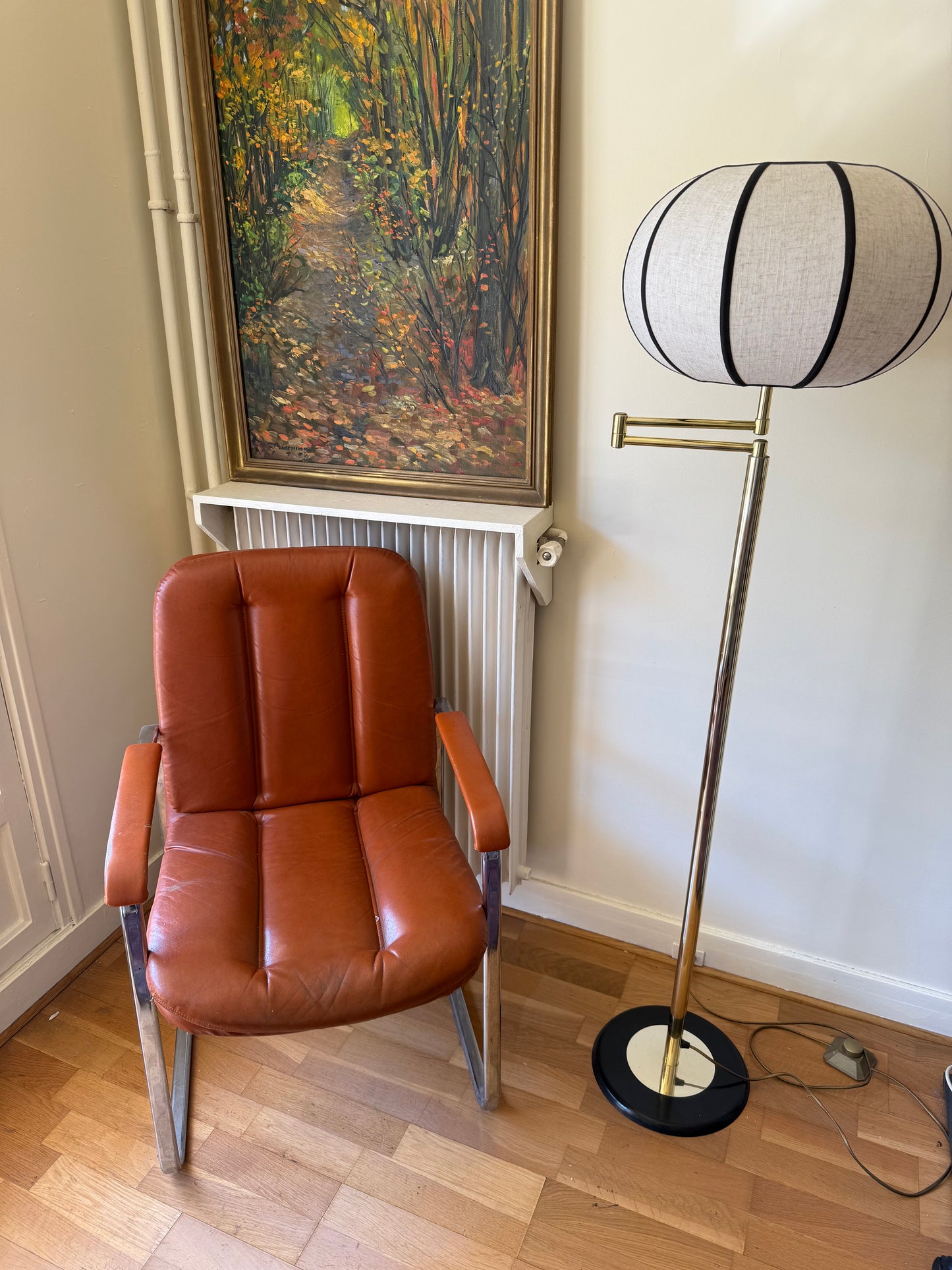 Lampadaire vintage bras articulé laiton doré abat jour lin