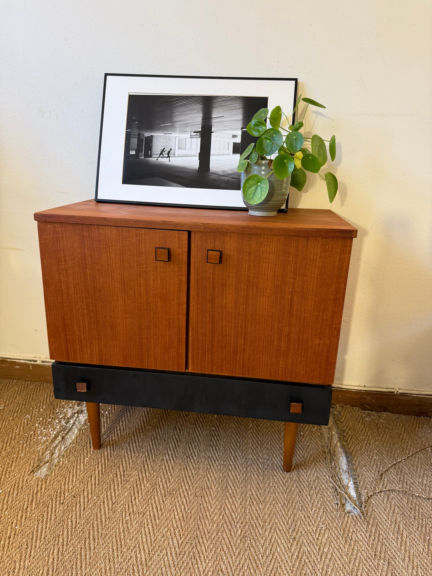 Buffet vintage style scandinave placage teck