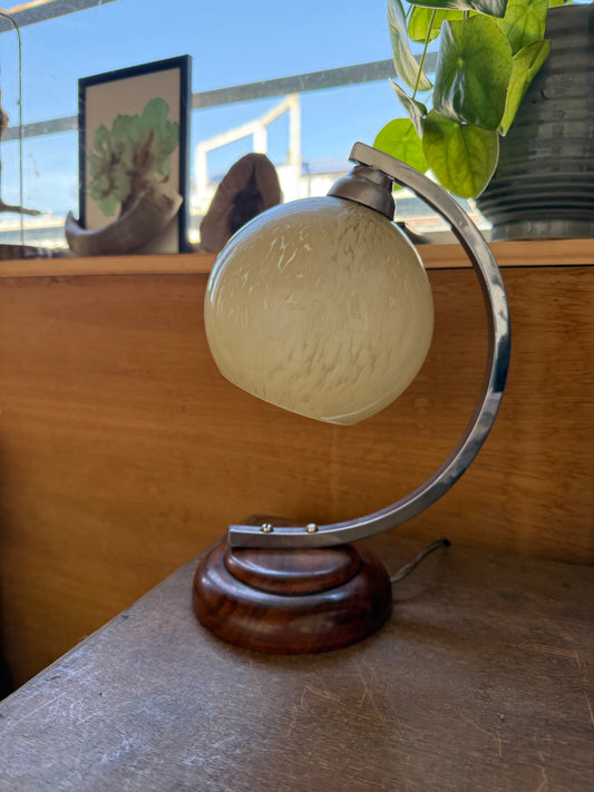 Lampe à poser / chevet art déco vintage bois métal et verre de Clichy