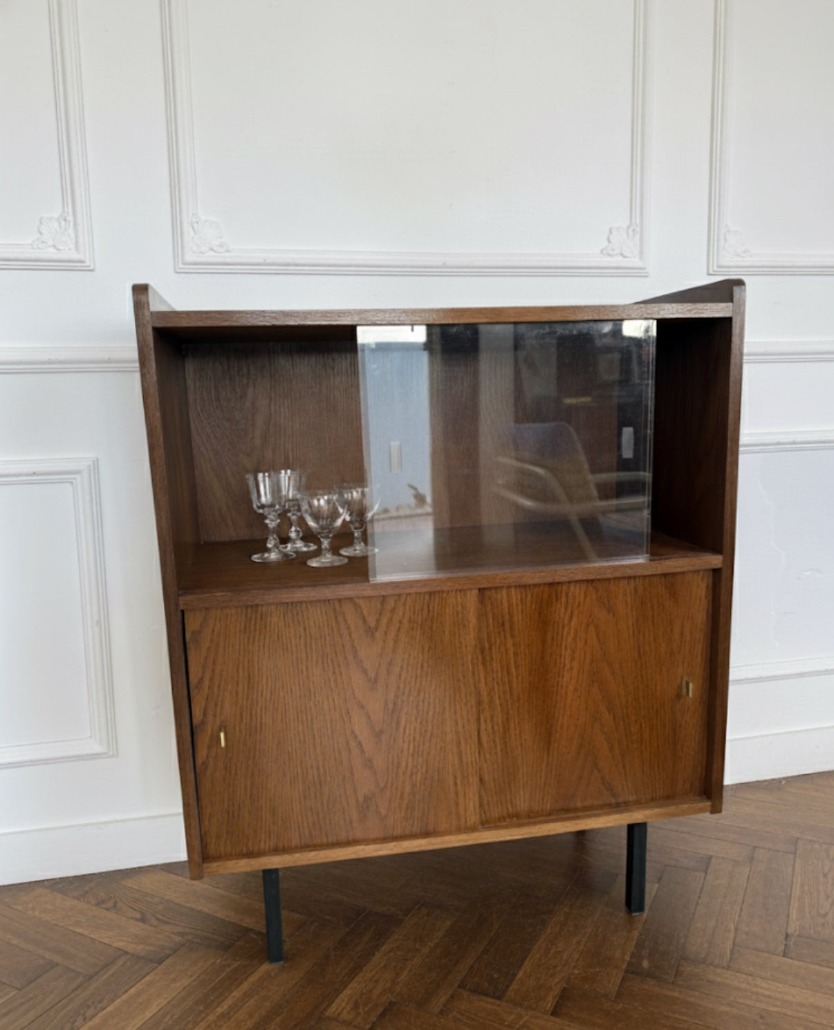 Buffet vaisselier vintage placage chêne