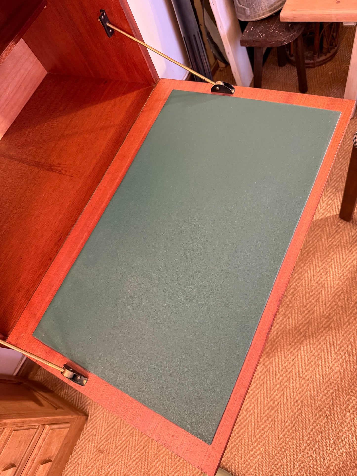 Secrétaire vintage en placage acajou