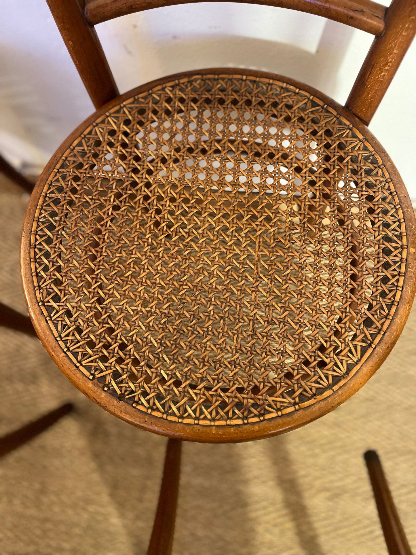Lot de 4 chaises bistrots Fischel bois courbé et cannage