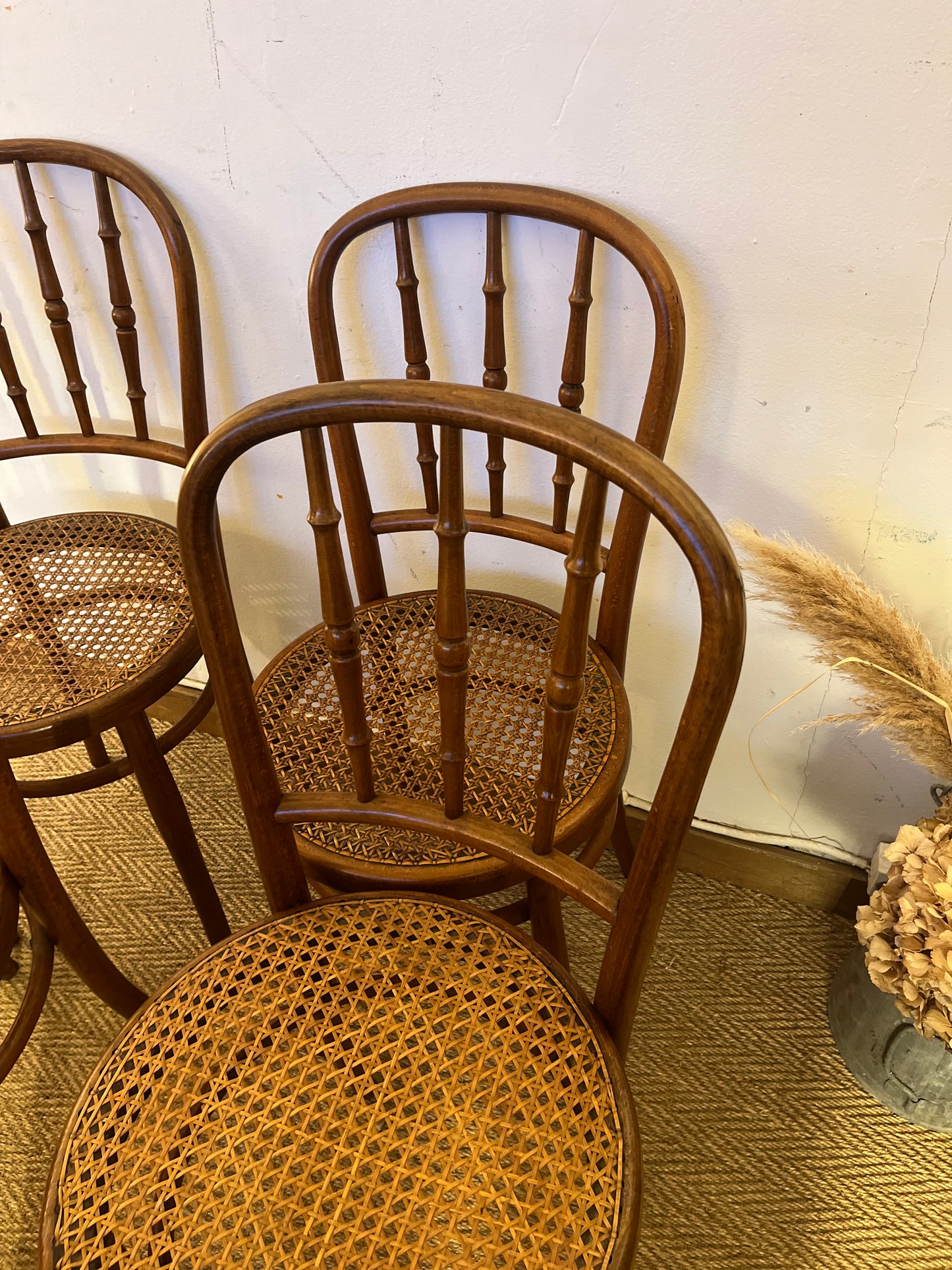 Lot de 4 chaises bistrots Fischel bois courbé et cannage