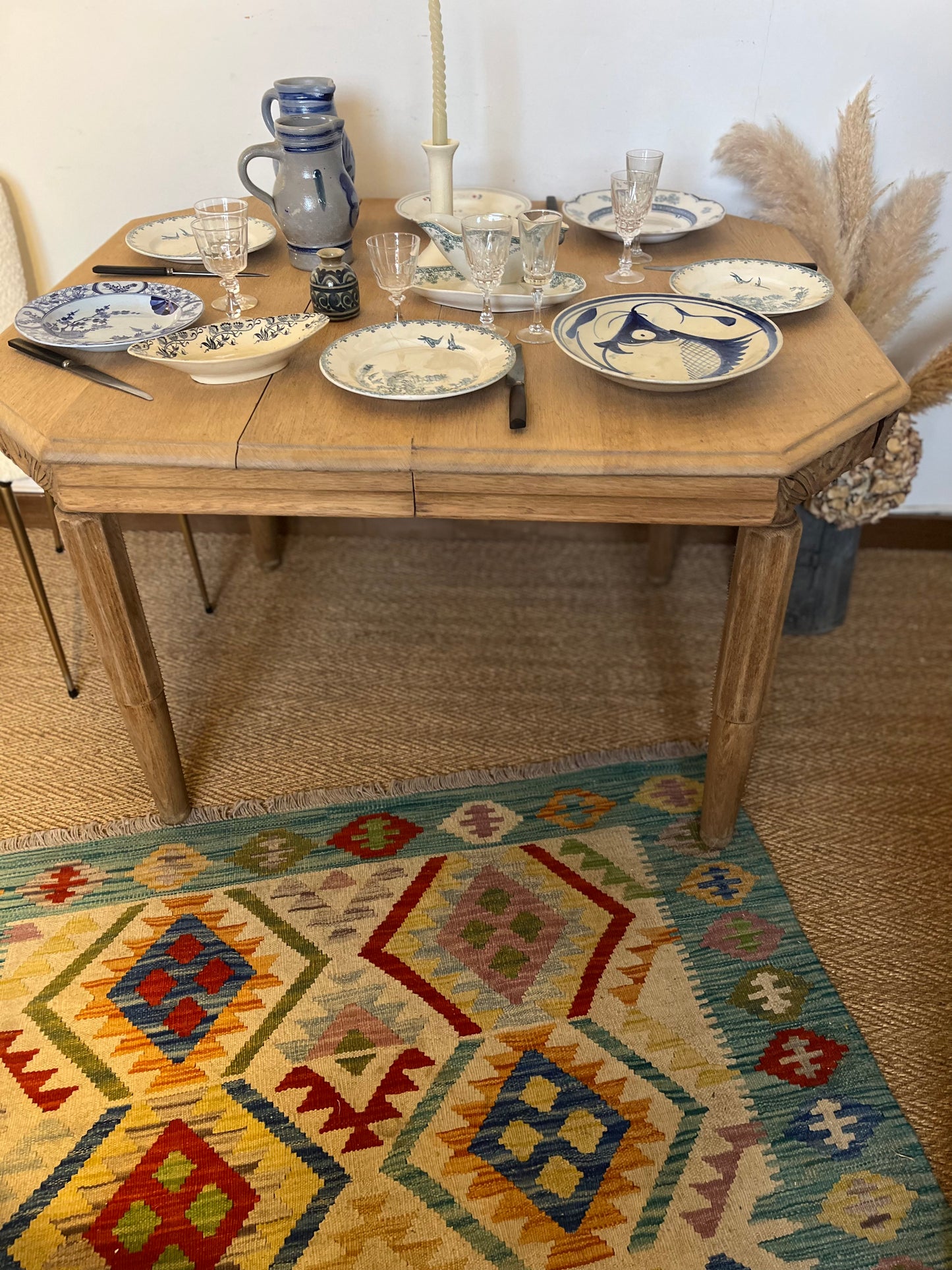 Table de salle à manger art déco en bois massif