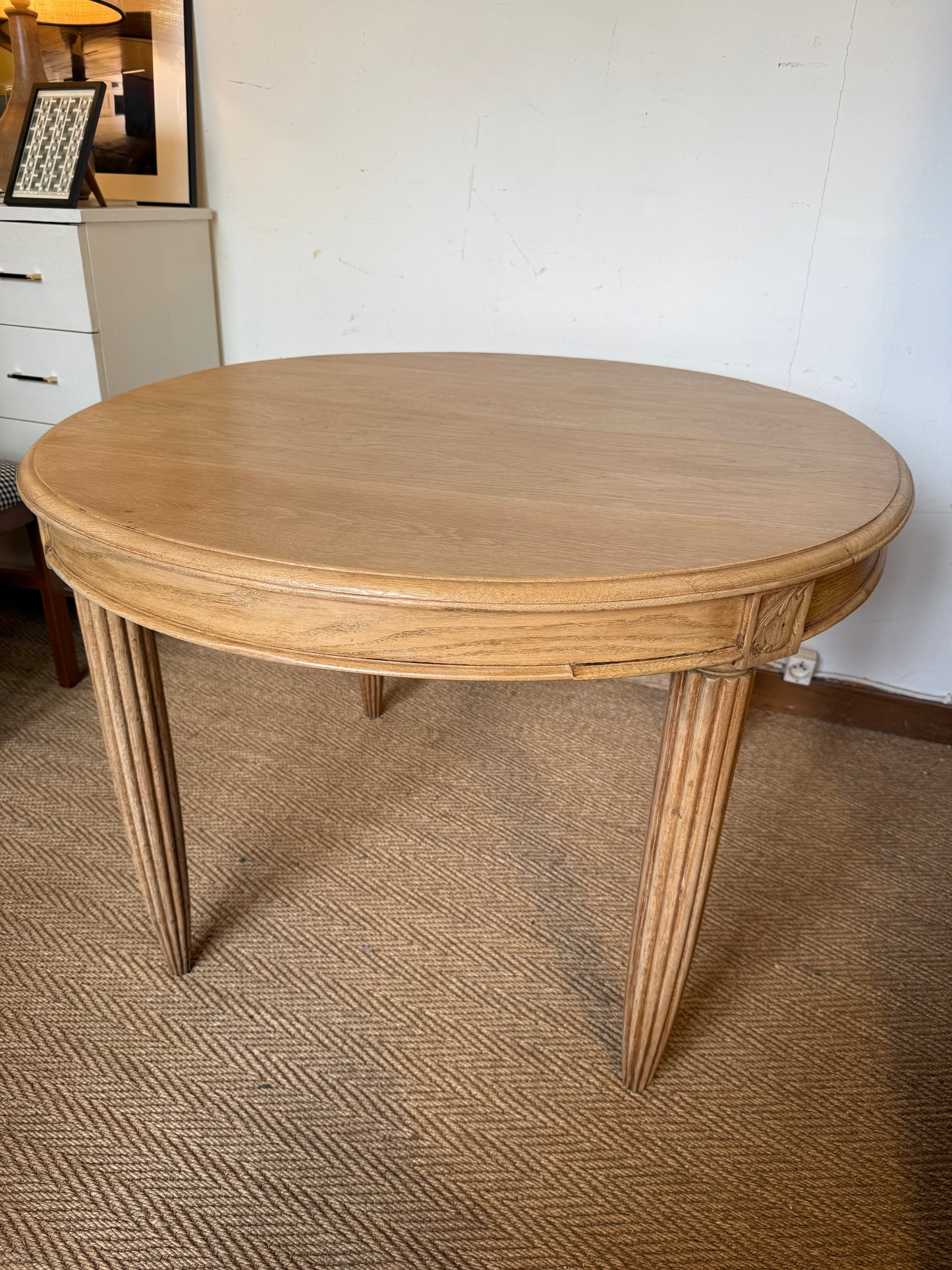 Table de salle à manger ovale art déco vintage en bois