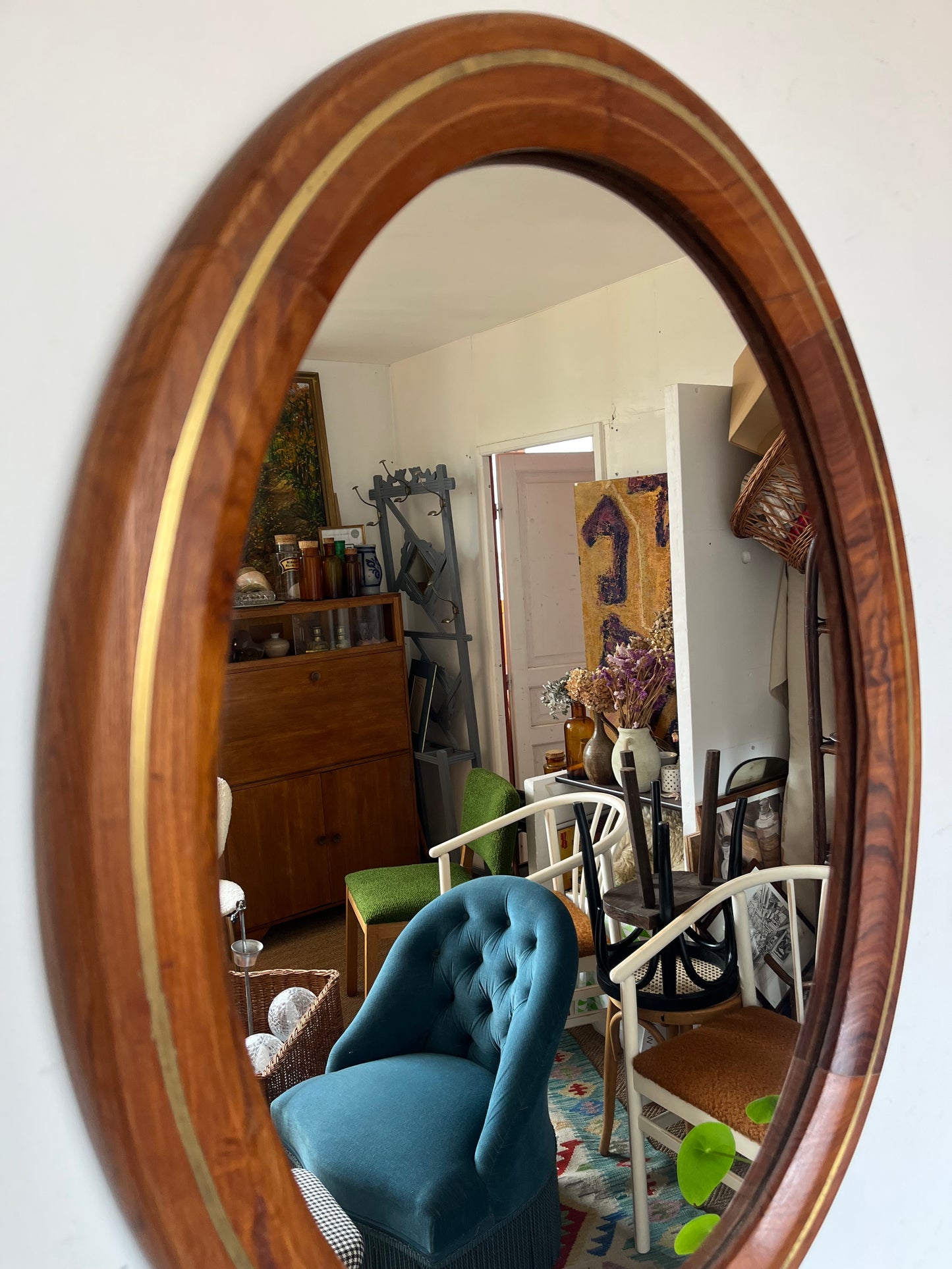 Miroir ovale vintage en bois et laiton