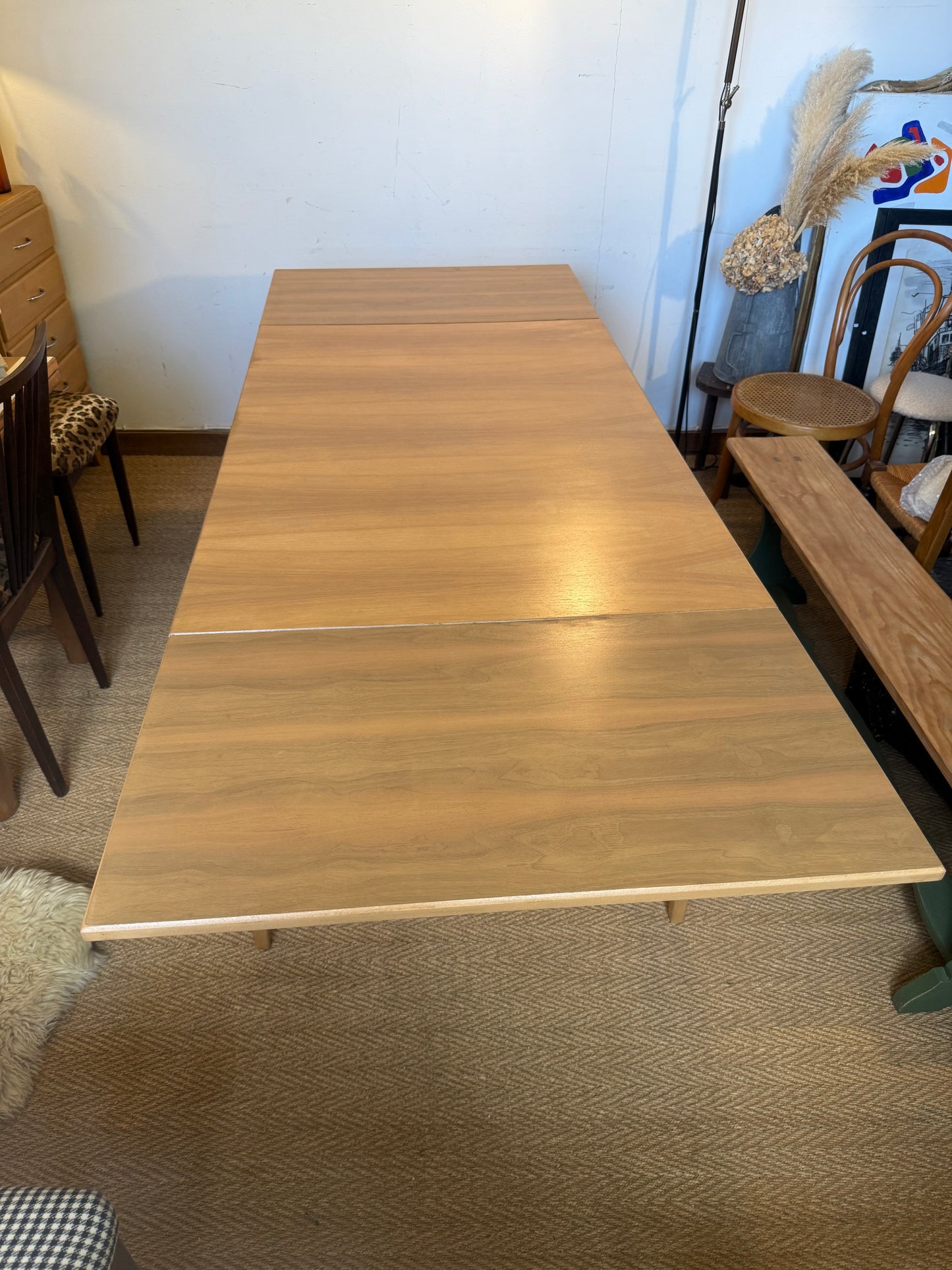 Table à rallonge extensible vintage pieds compas placage hêtre (6/10 pers)