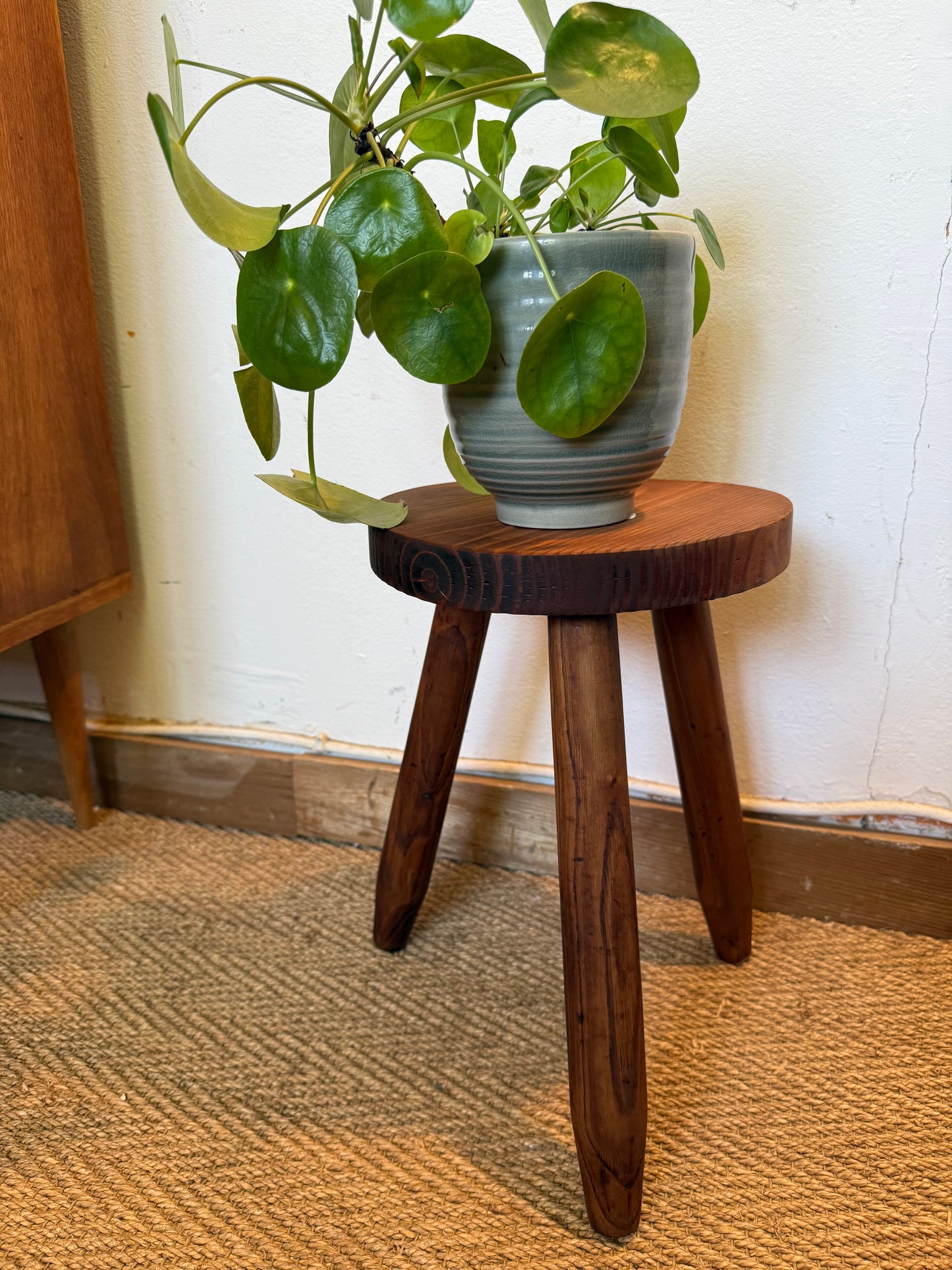 Tabouret en bois vintage de traite