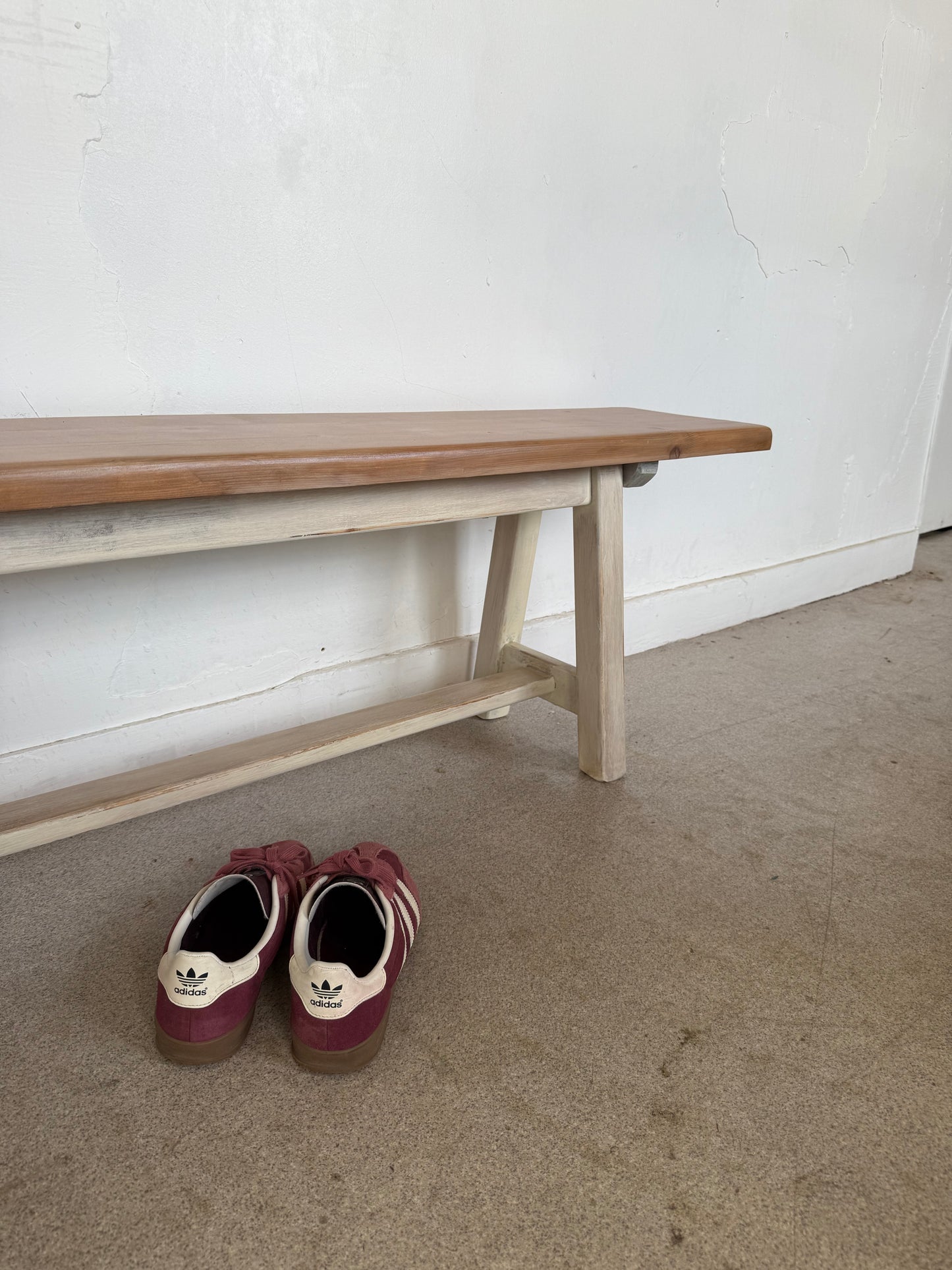 Banc de ferme en bois massif vintage