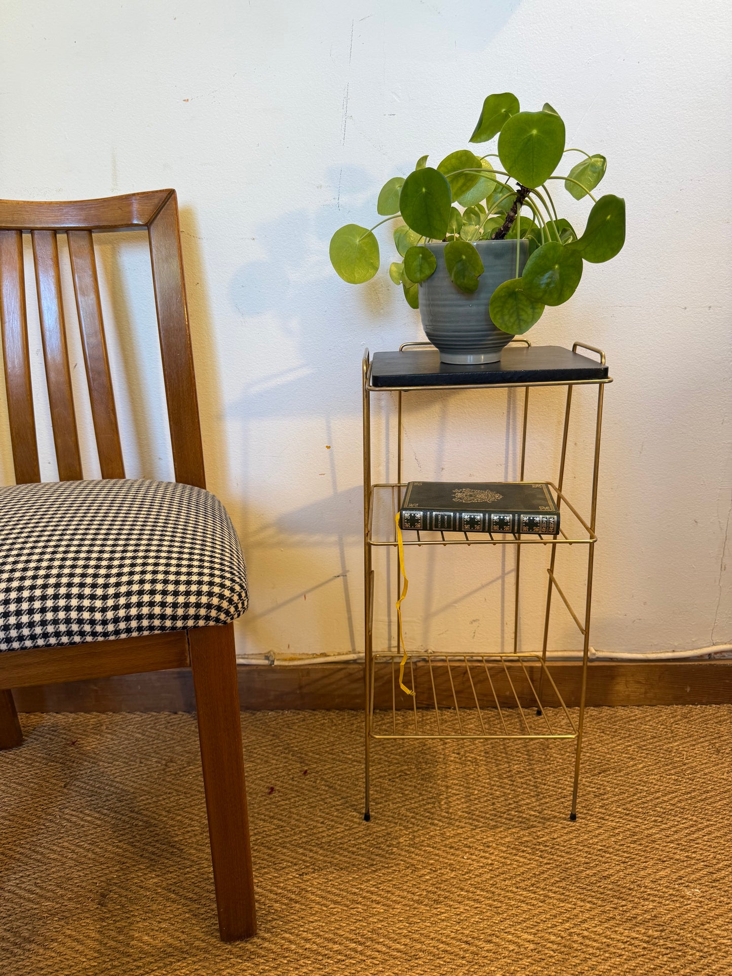 Table d'appoint sellette petite étagère vintage en laiton doré