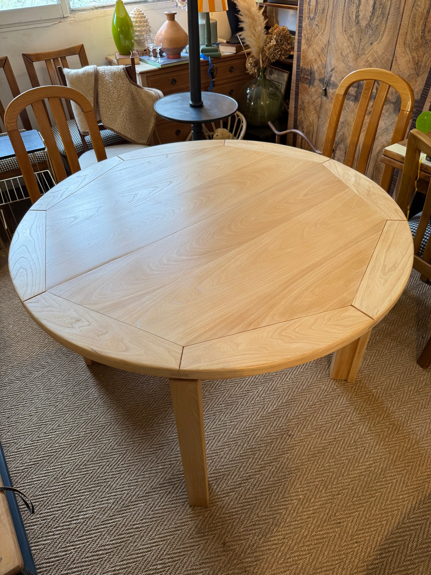 Table de salle à manger extensible en orme Maison Regain