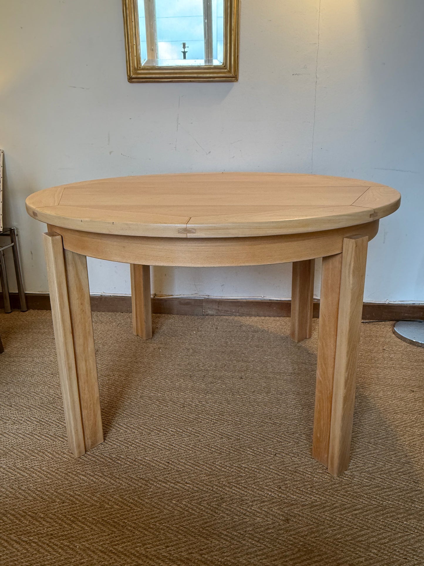 Table de salle à manger extensible en orme Maison Regain