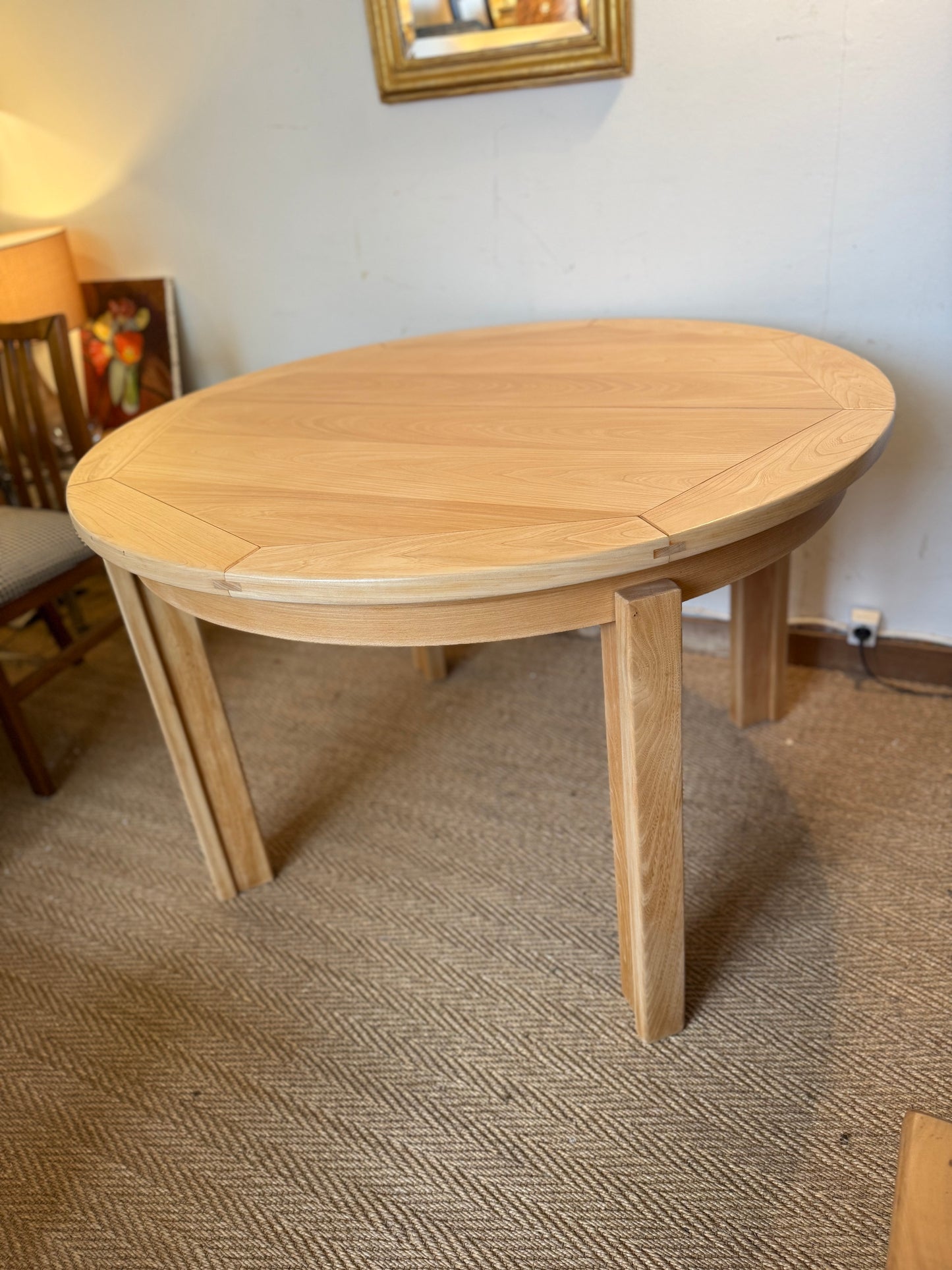 Table de salle à manger extensible en orme Maison Regain