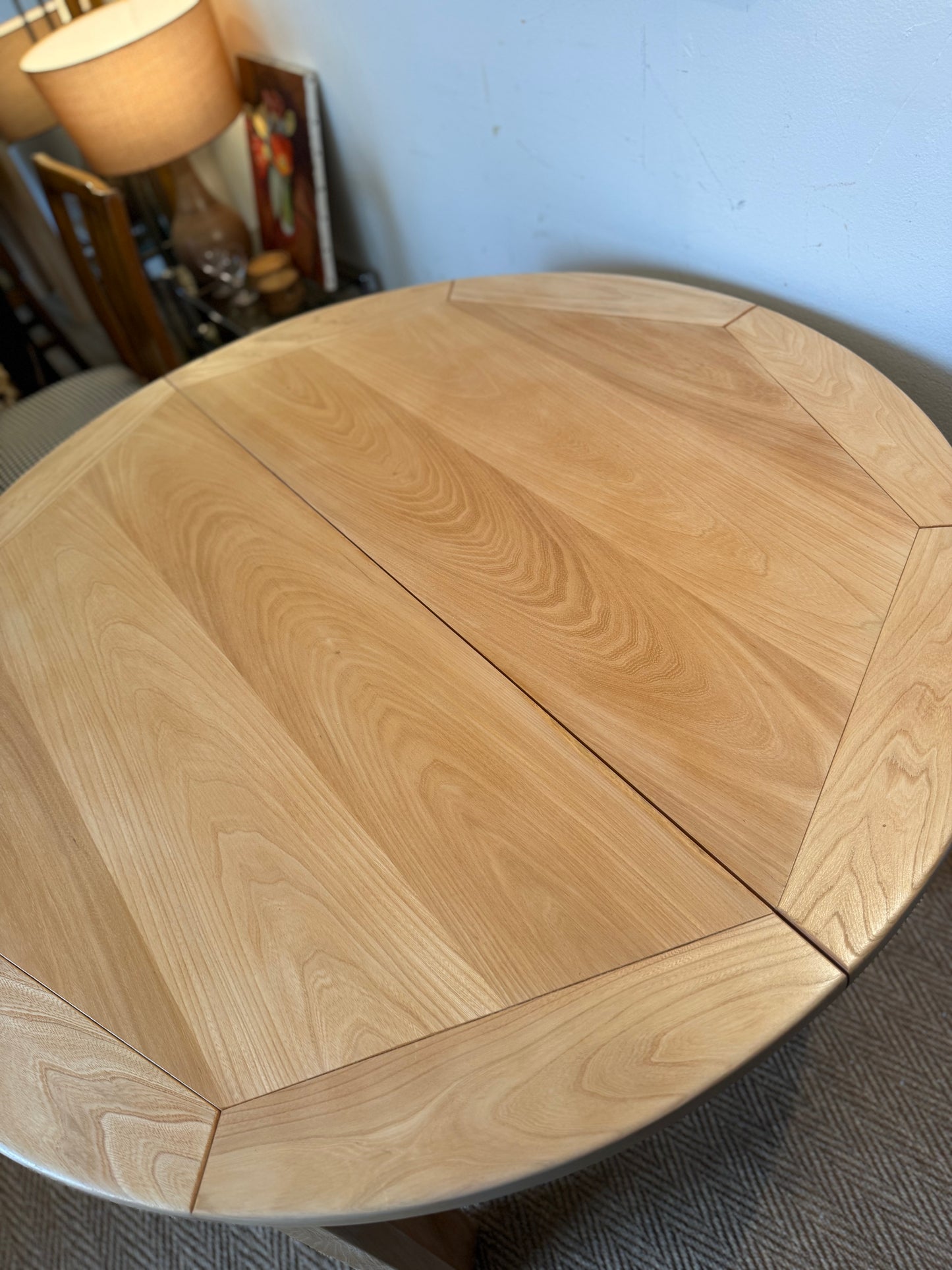 Table de salle à manger extensible en orme Maison Regain